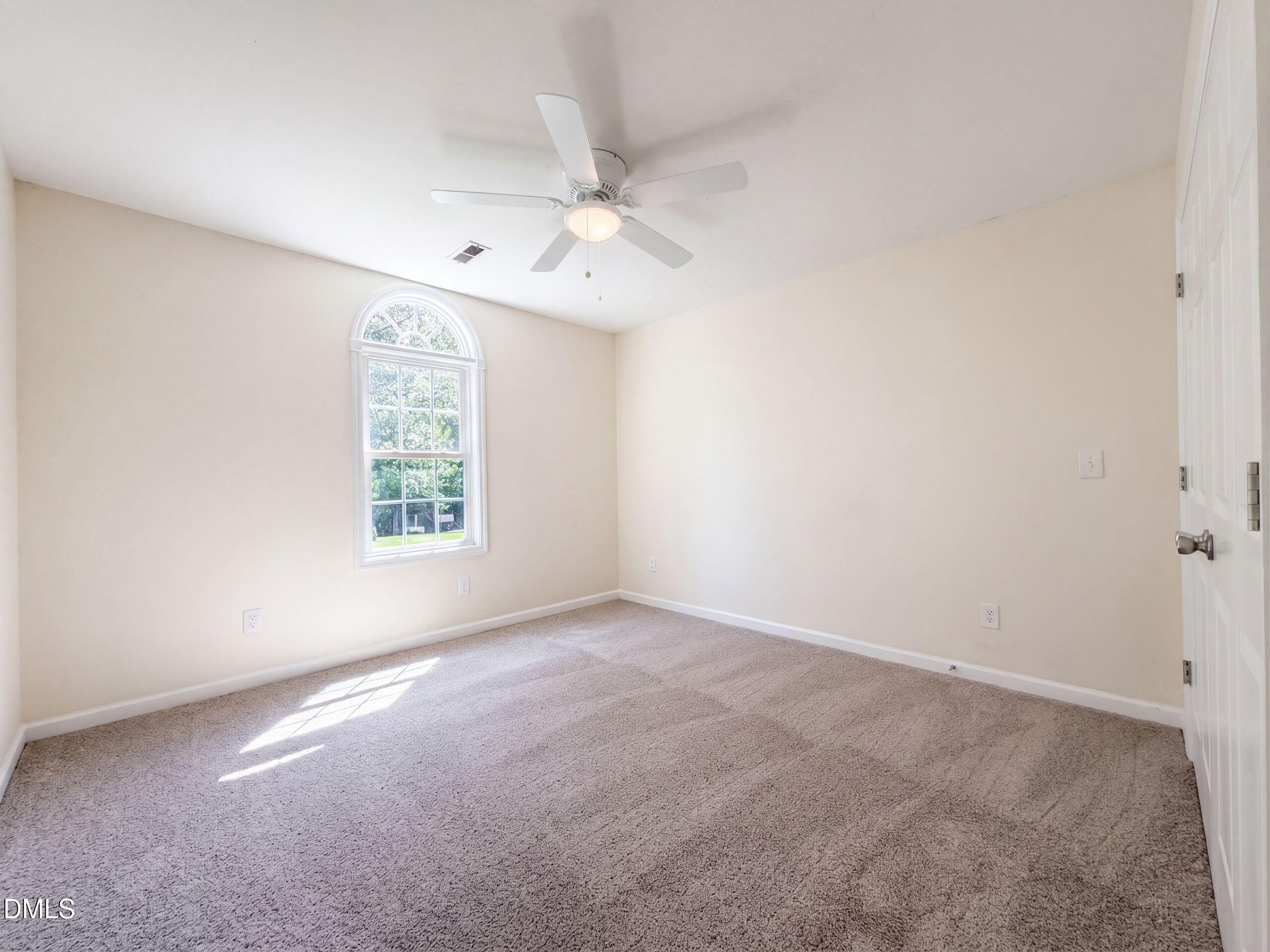 101 Langston Ridge Drive Property Photo 9