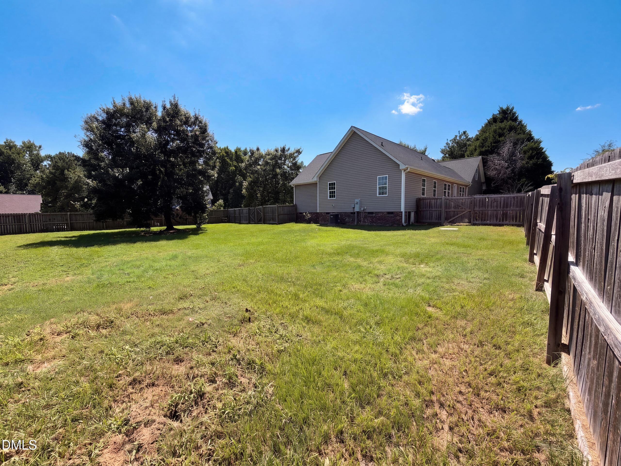 101 Langston Ridge Drive Property Photo 16