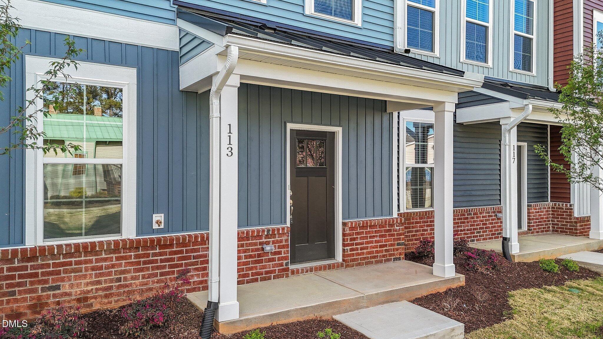 113 Pearl Street Property Photo 3