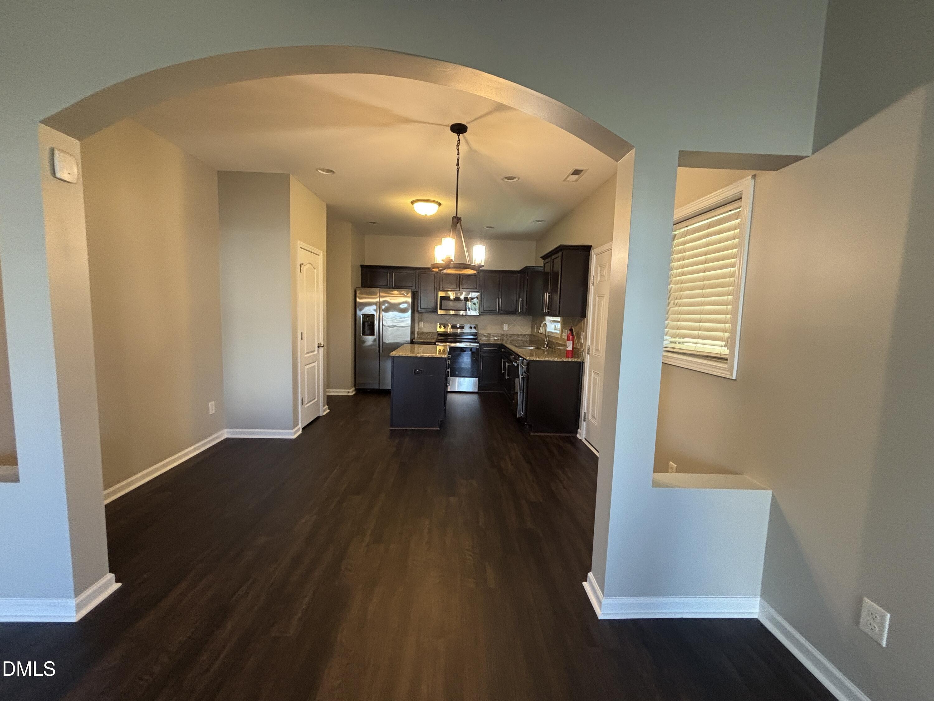 438 Roanoke Drive Property Photo 8