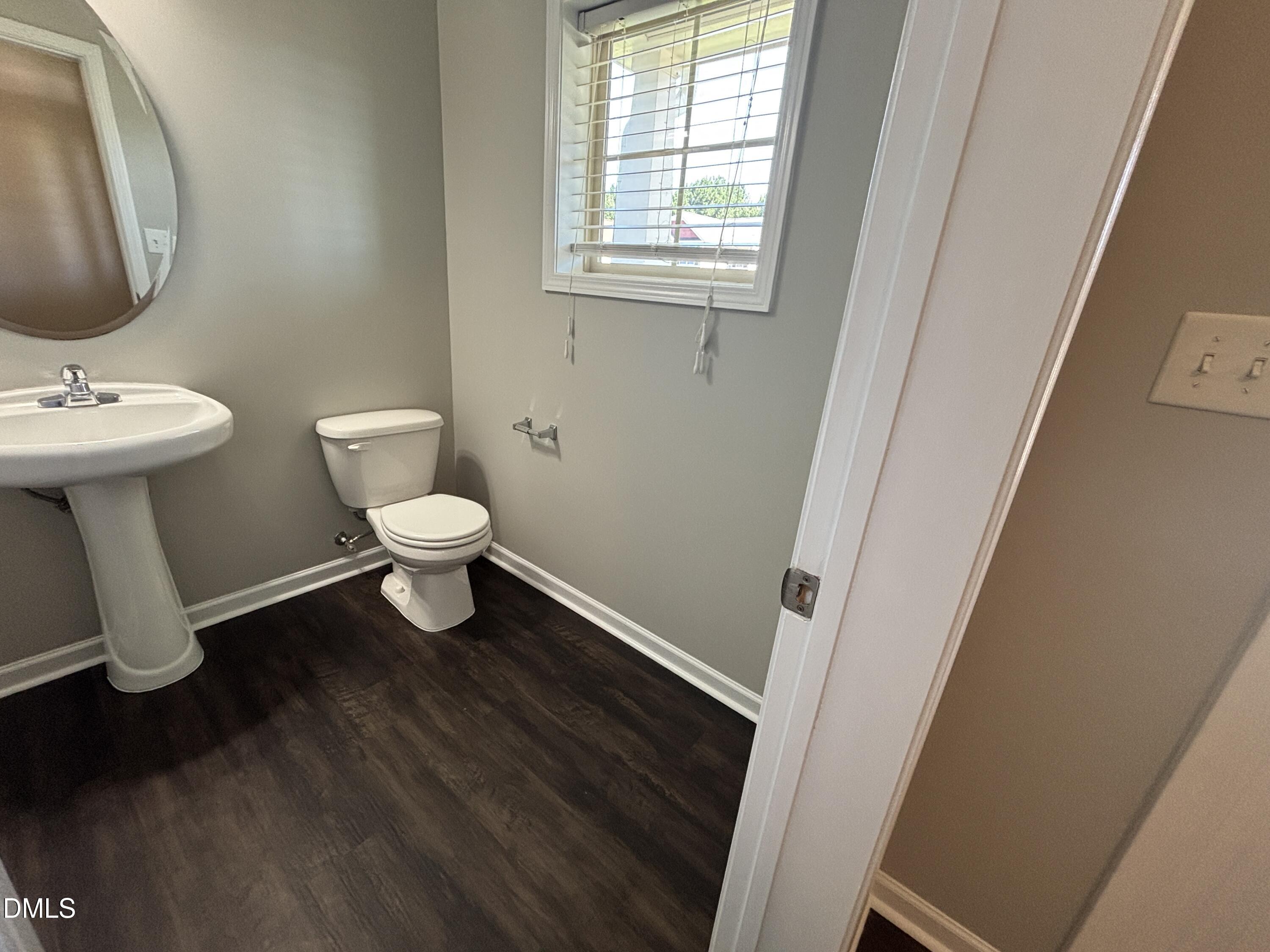438 Roanoke Drive Property Photo 16