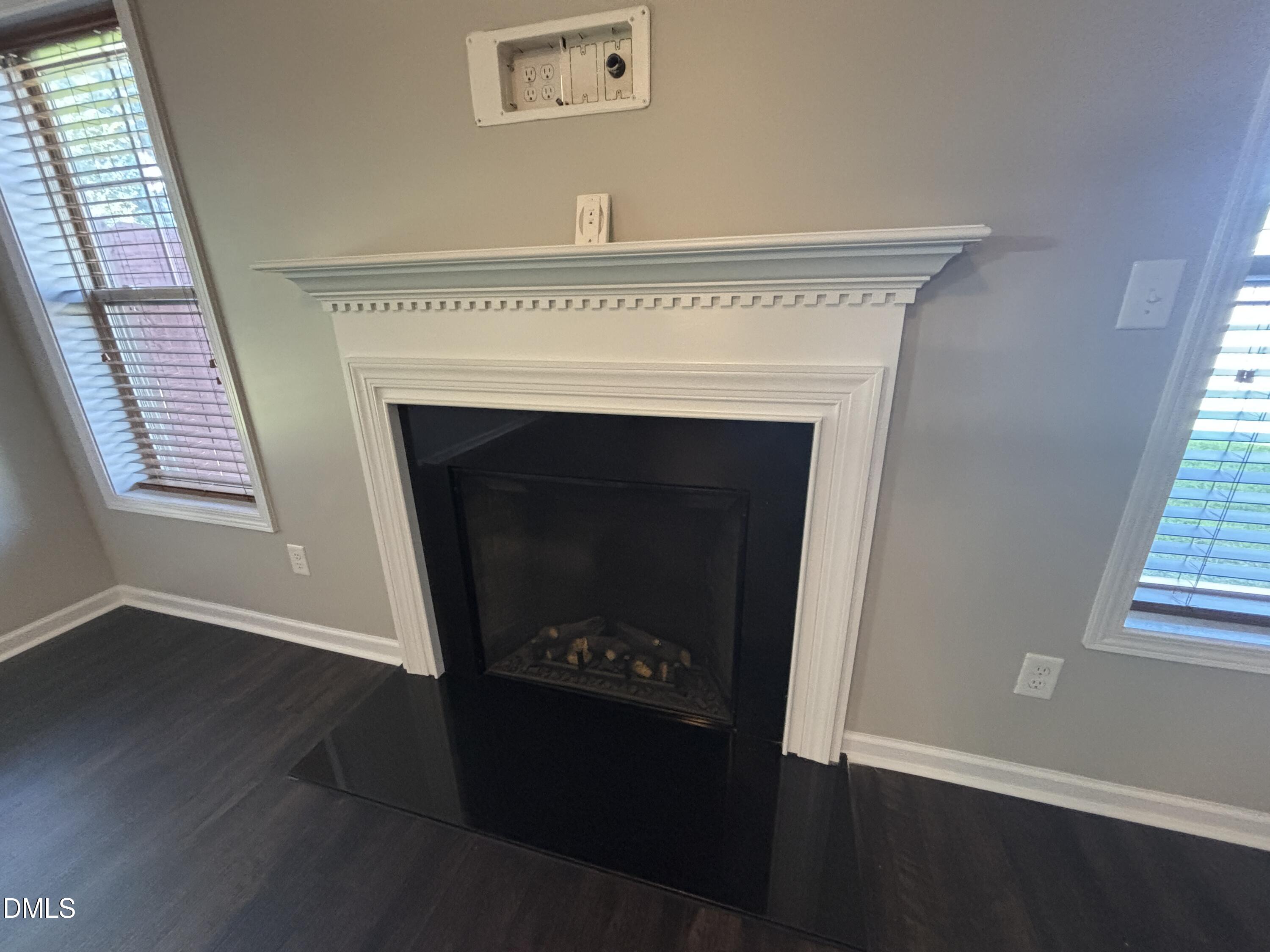 438 Roanoke Drive Property Photo 25
