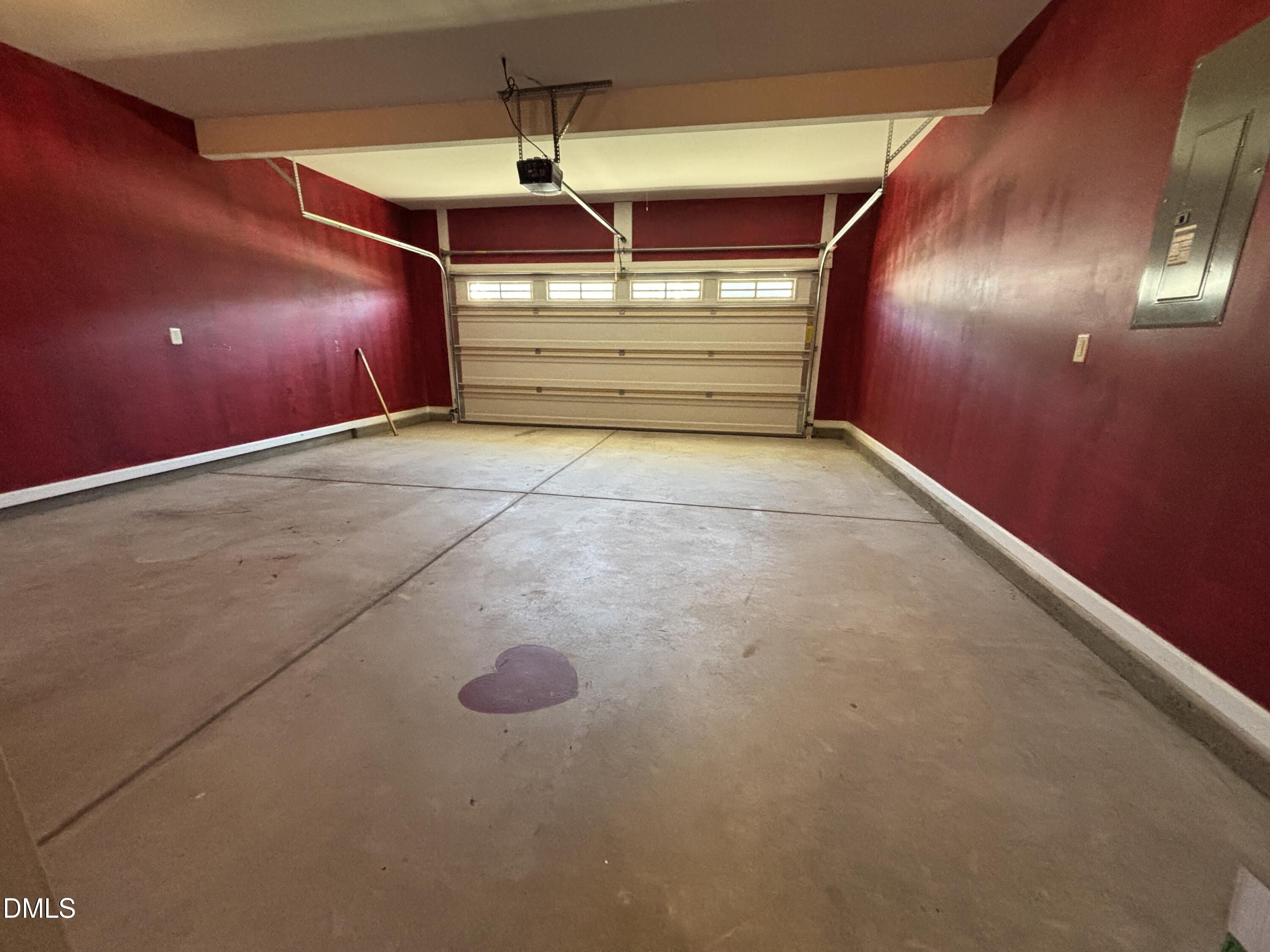 438 Roanoke Drive Property Photo 40