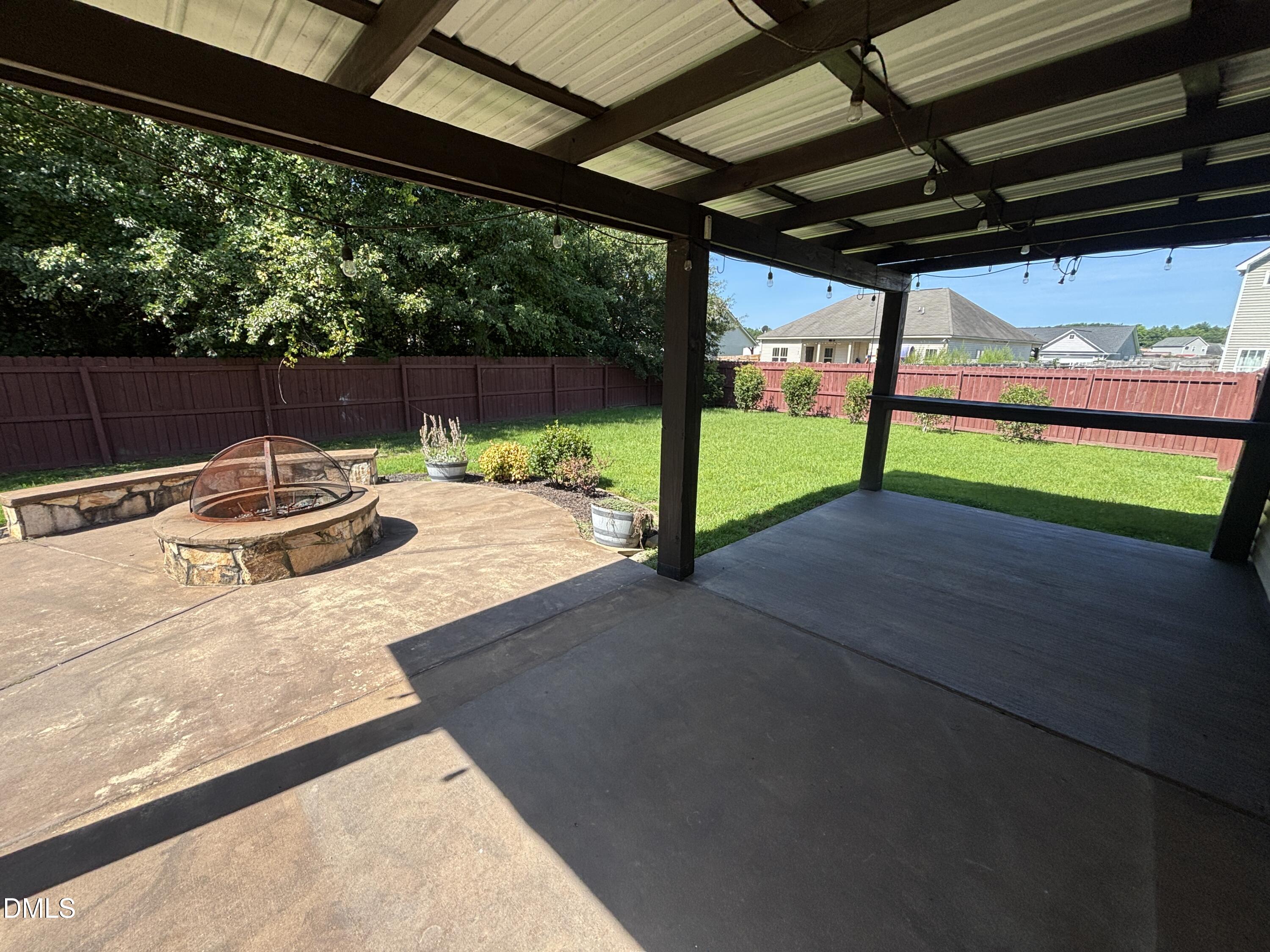 438 Roanoke Drive Property Photo 45