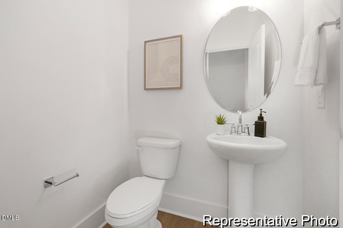 34 Hawks View Point 390 Property Photo 25