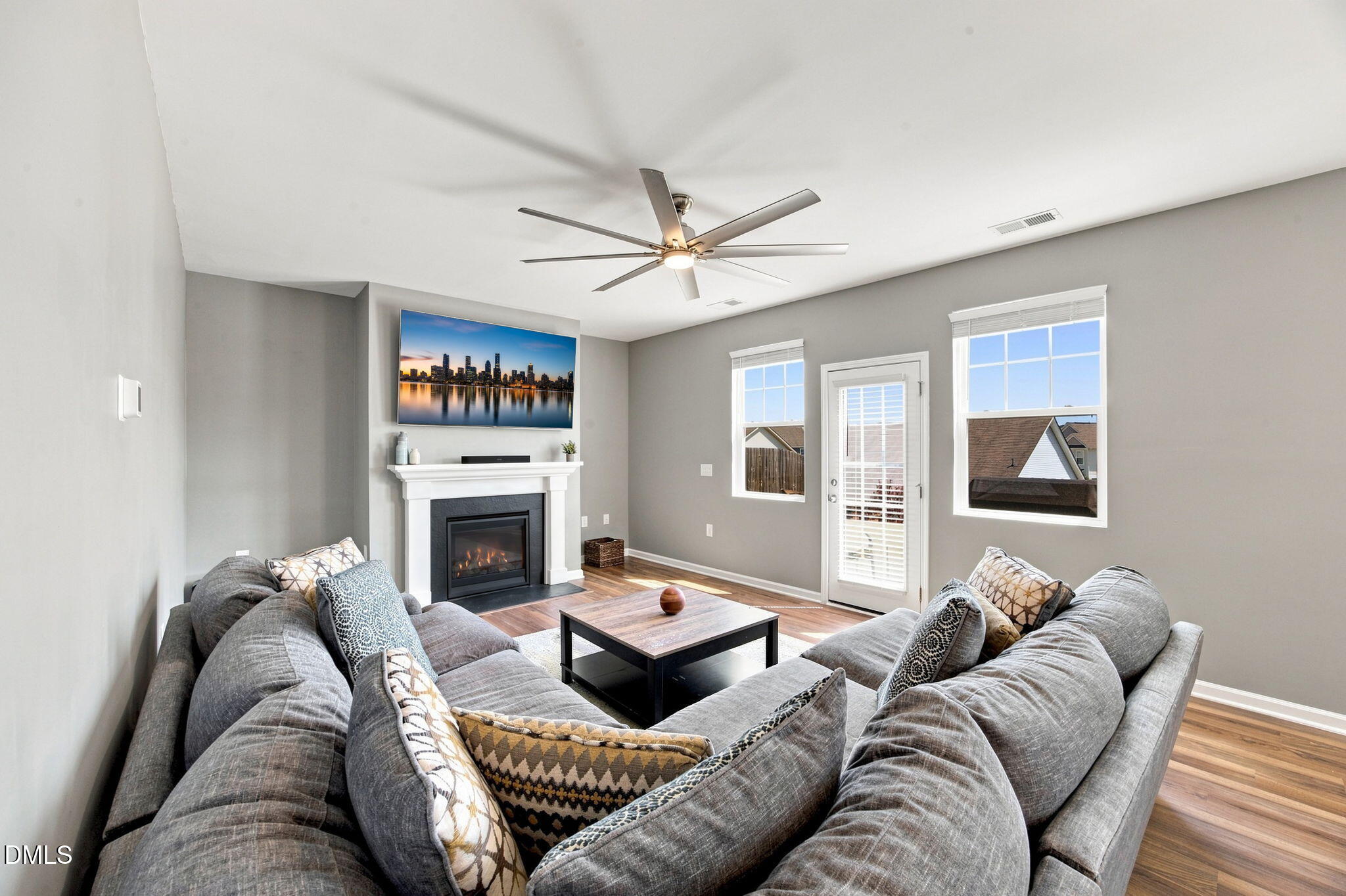 703 Starry Sky Drive Property Photo 25