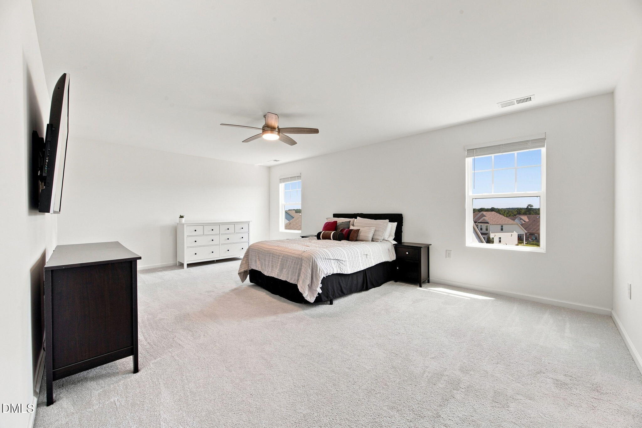 703 Starry Sky Drive Property Photo 34