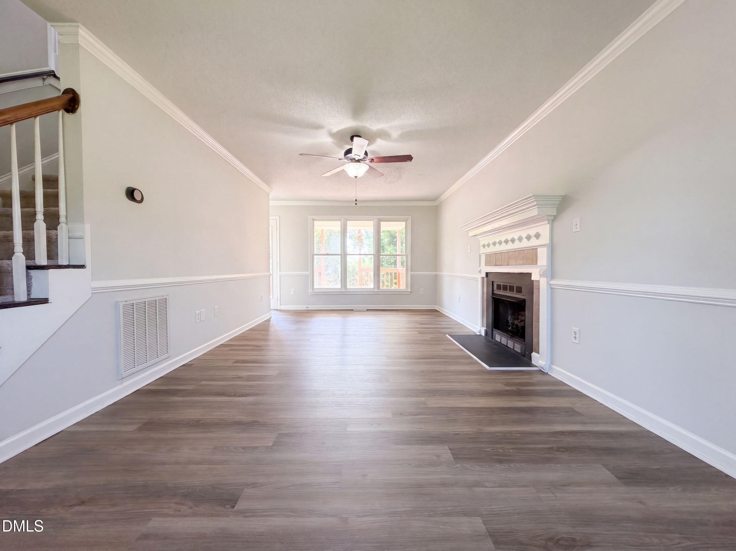 106 Deblyn Court Property Photo 3