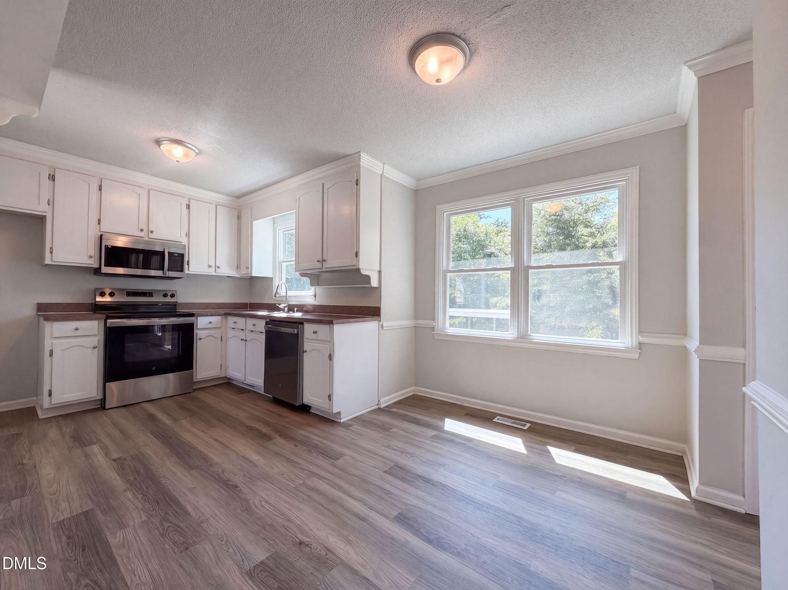 106 Deblyn Court Property Photo 13