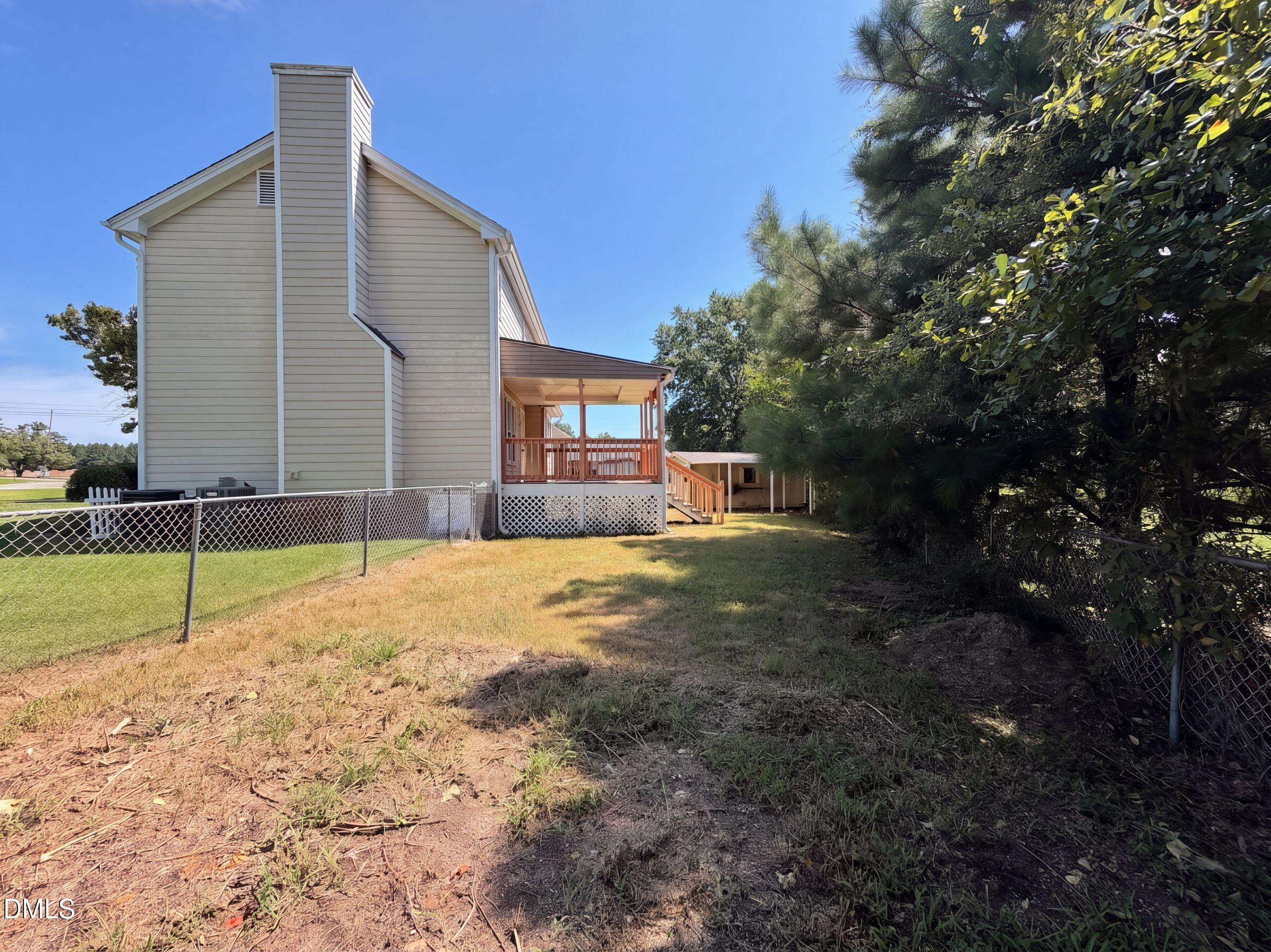 106 Deblyn Court Property Photo 17
