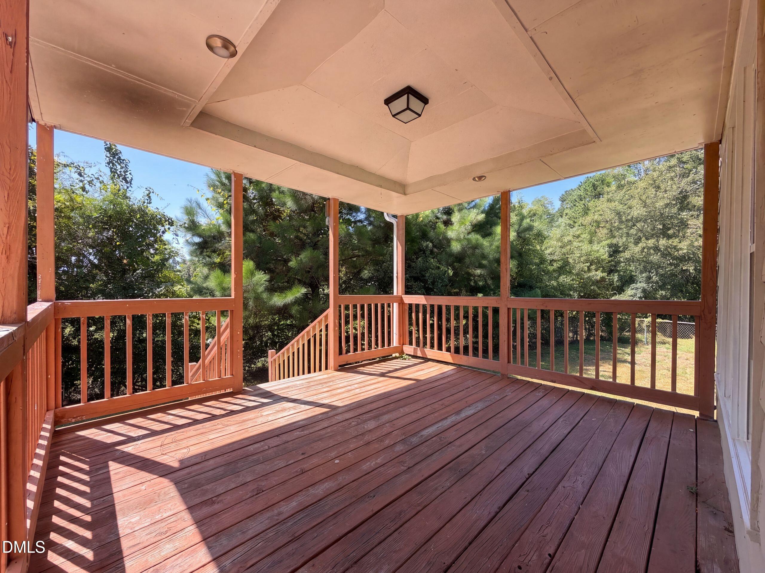 106 Deblyn Court Property Photo 18