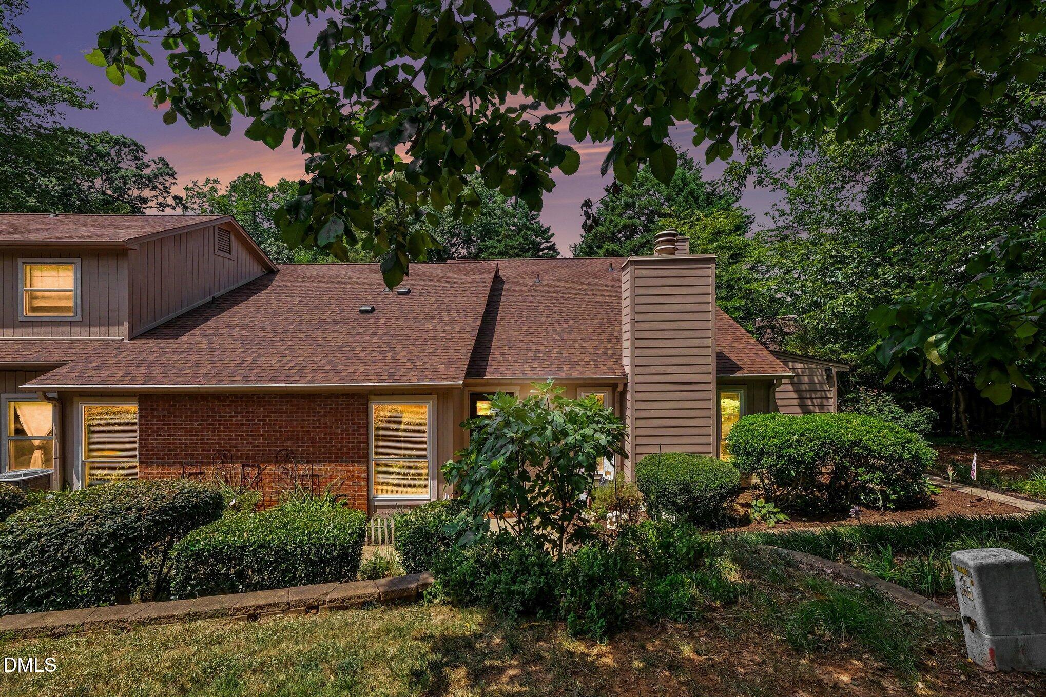 110 Twin Oaks Place Property Photo 1