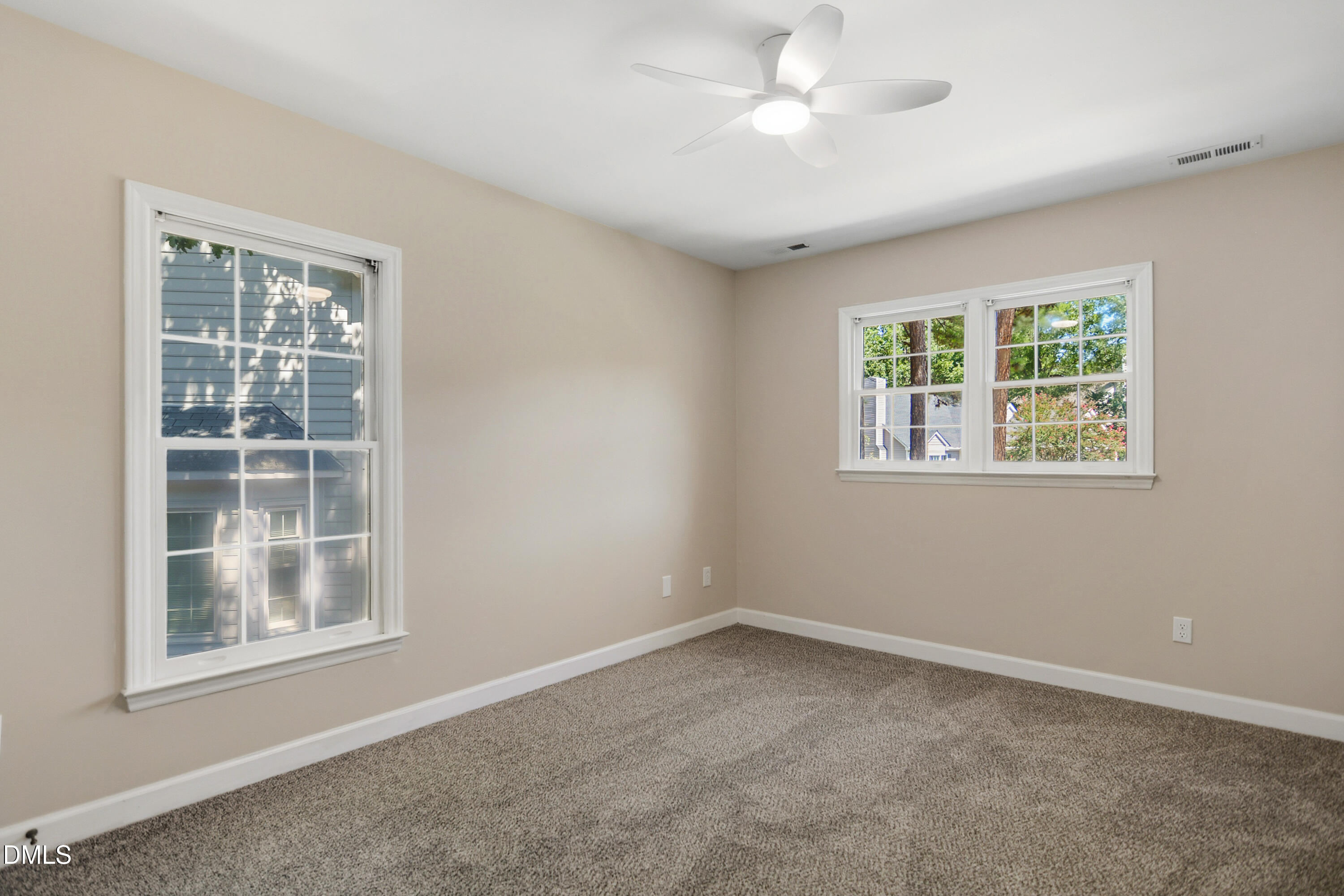 105 Acadia Court Property Photo 18