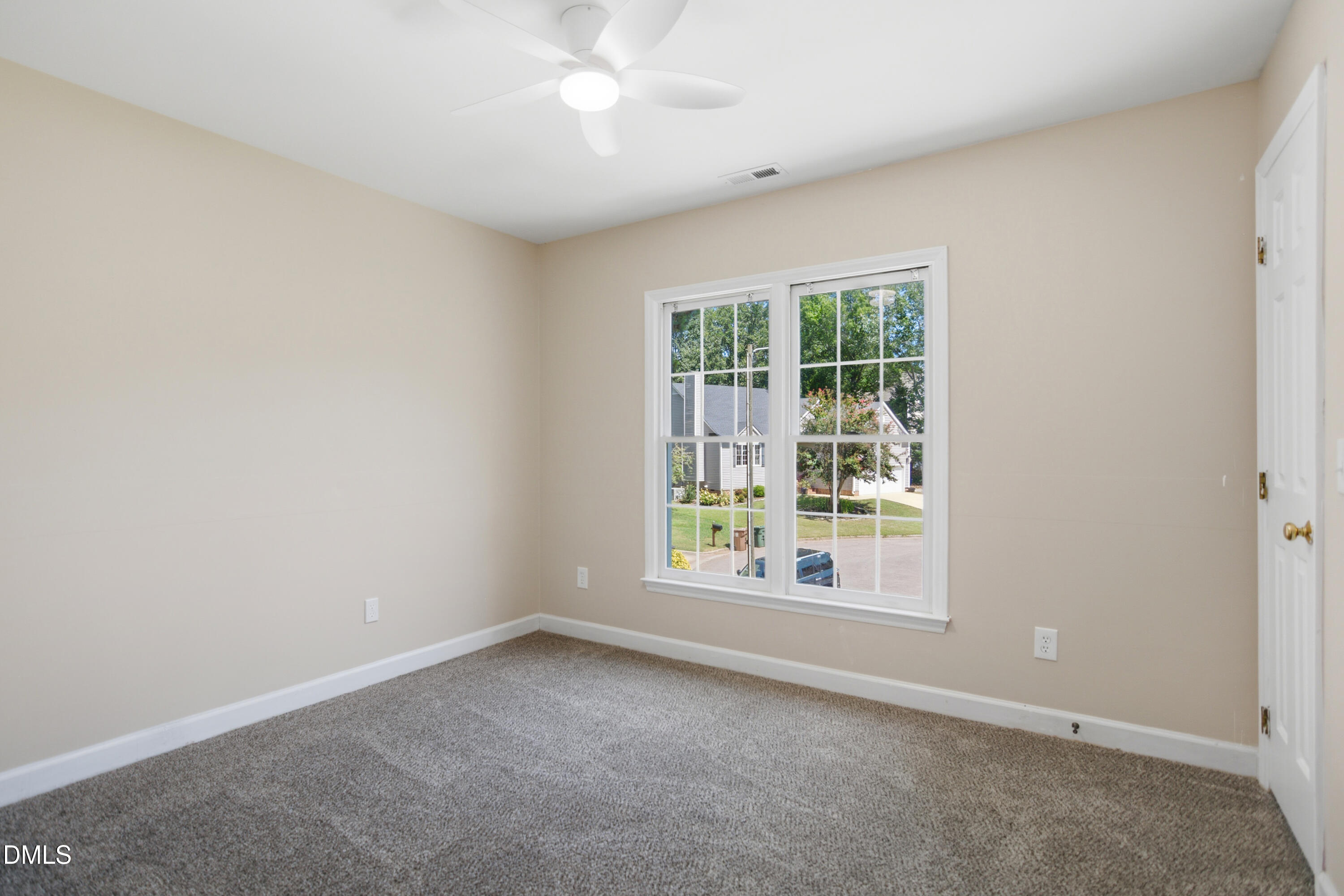105 Acadia Court Property Photo 20