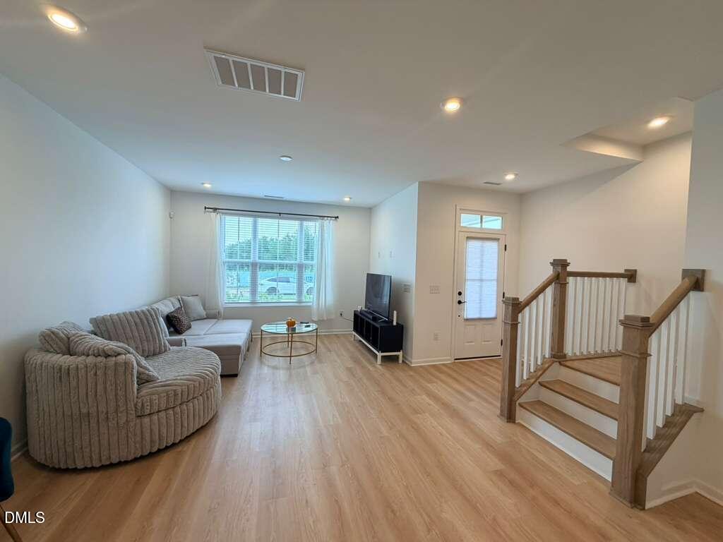 1633 Wendell Valley Boulevard Property Photo 5