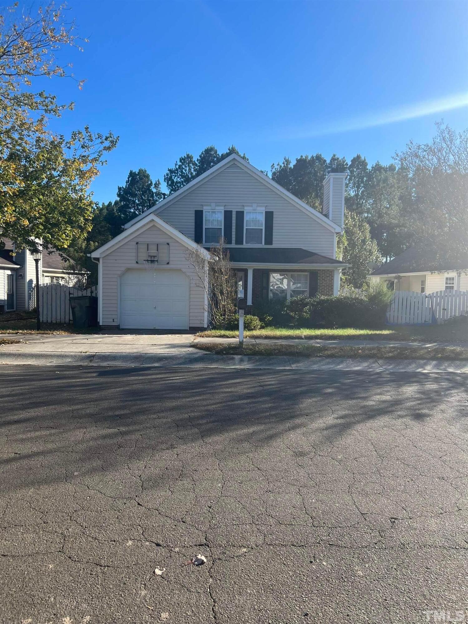615 Edenberry Drive Property Photo 1