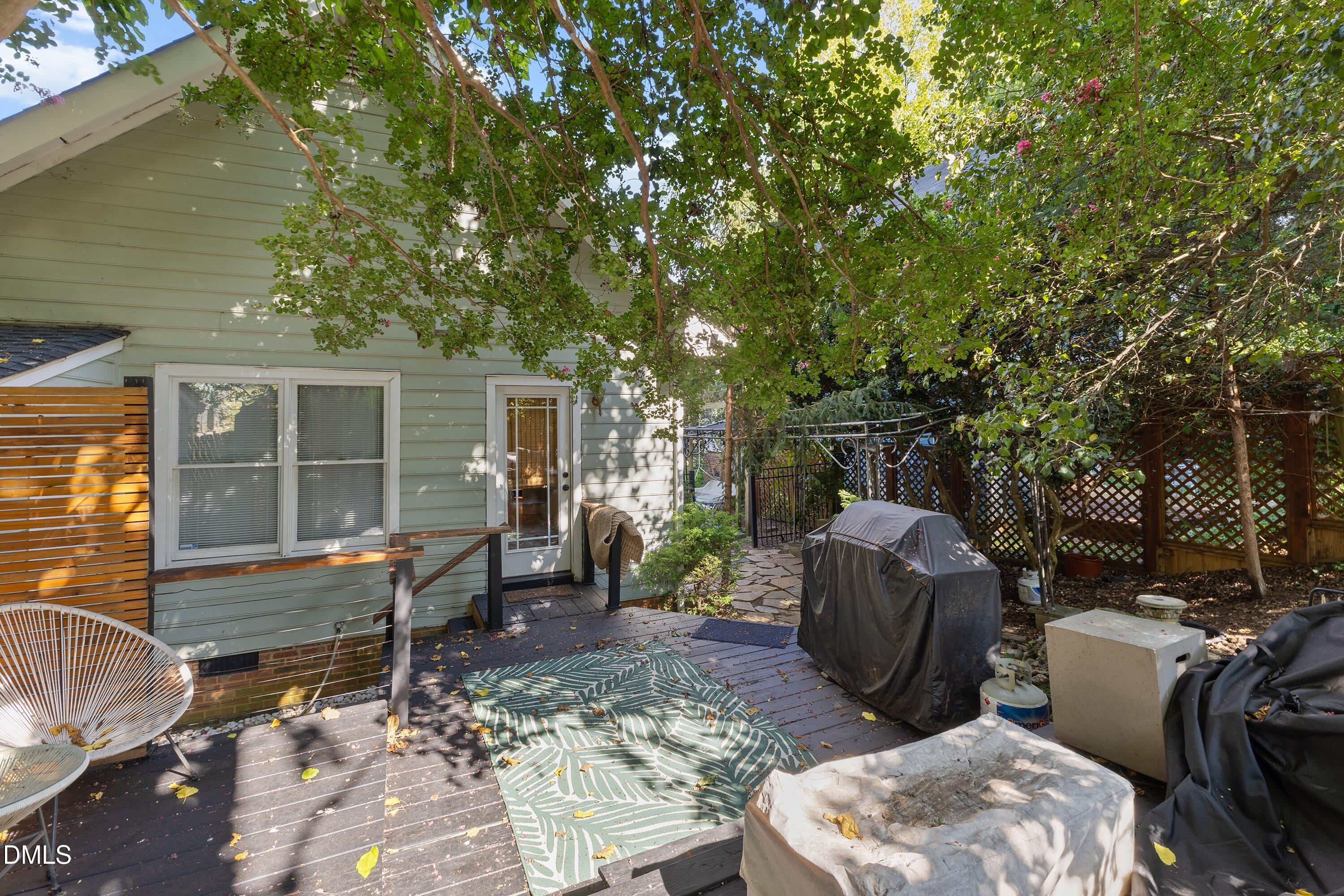 814 S Bloodworth Street Property Photo 32