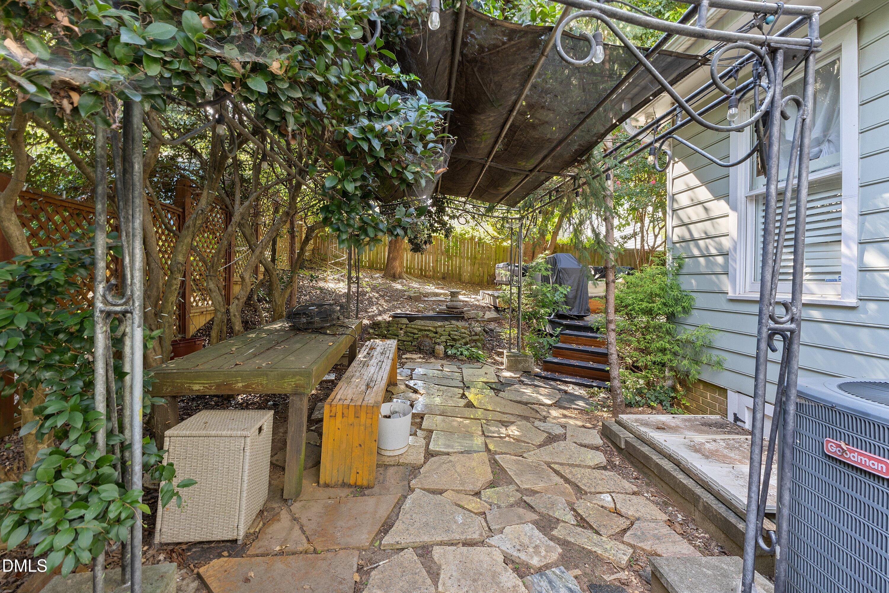 814 S Bloodworth Street Property Photo 37