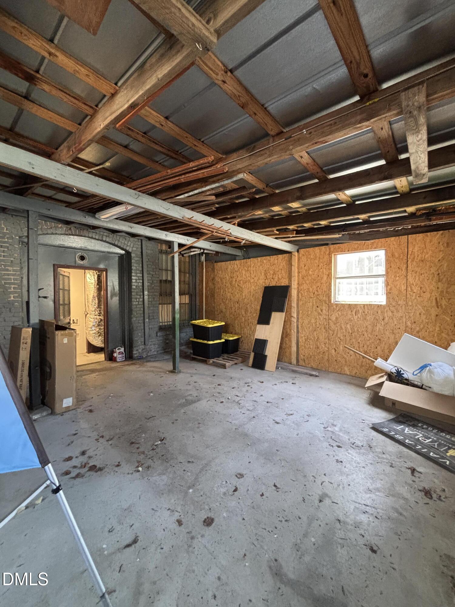 107 N Raiford Street Property Photo 5