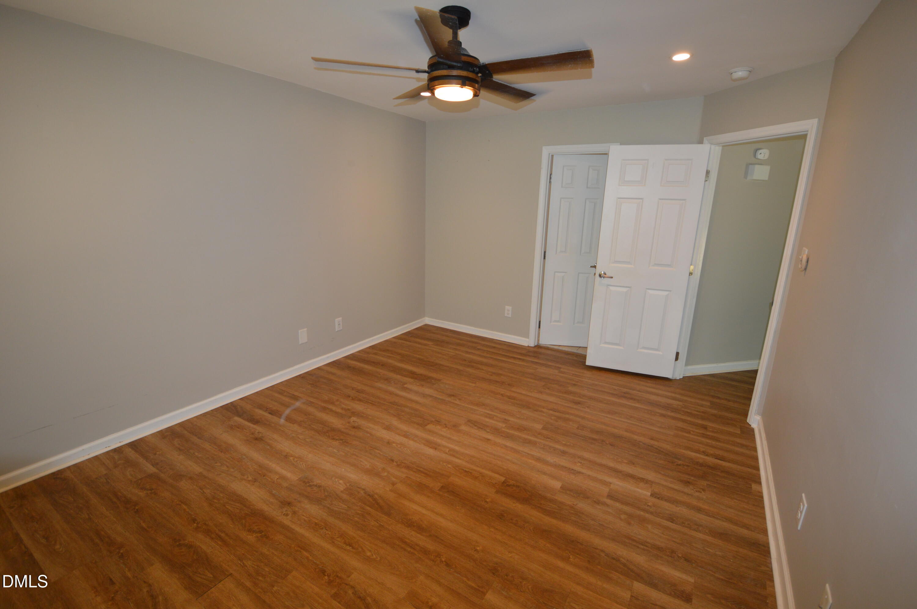 1216 Deptford Court Property Photo 20