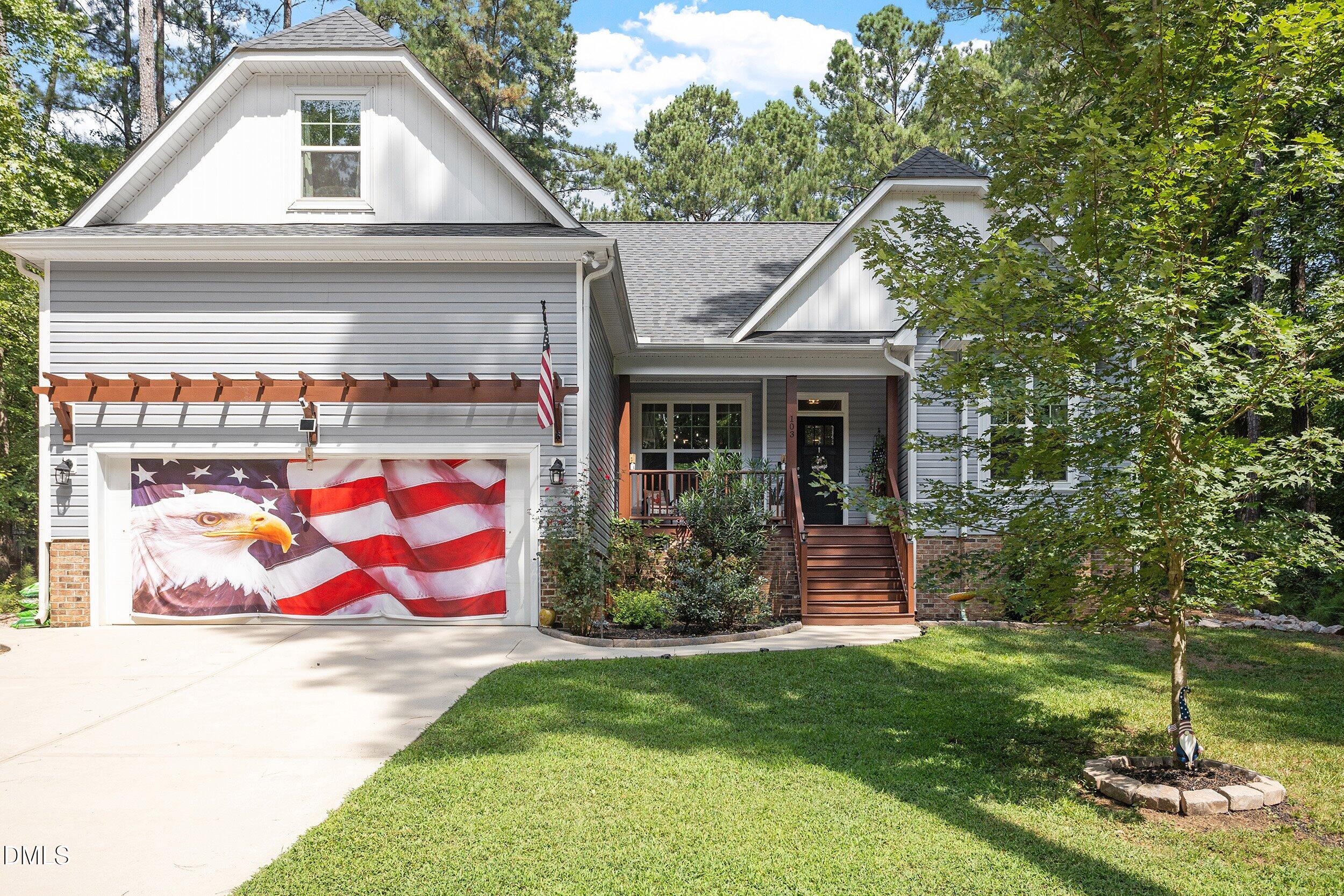 103 Horse Shoe Drive Property Photo 1