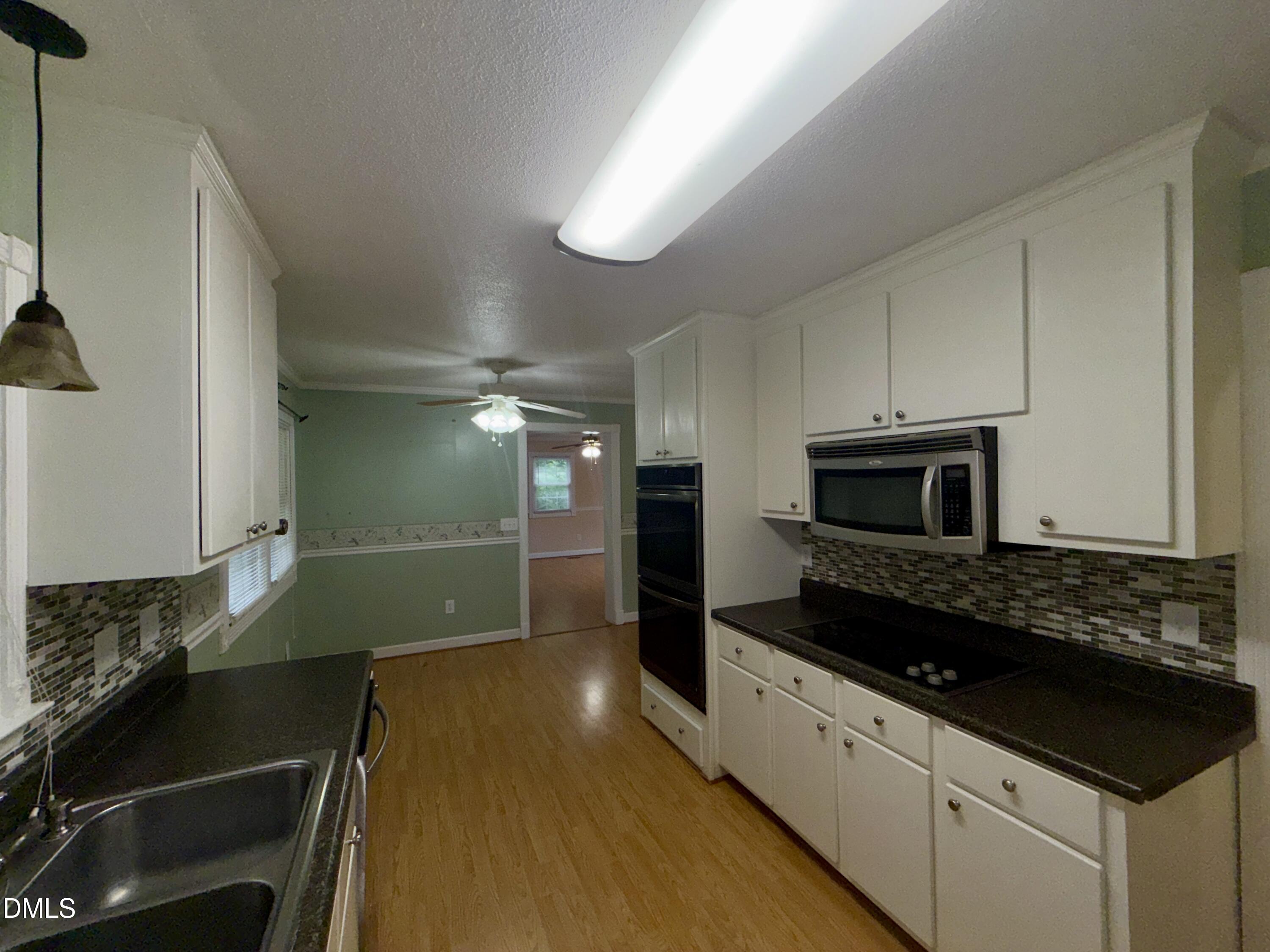 6517 Whitt Road Property Photo 9