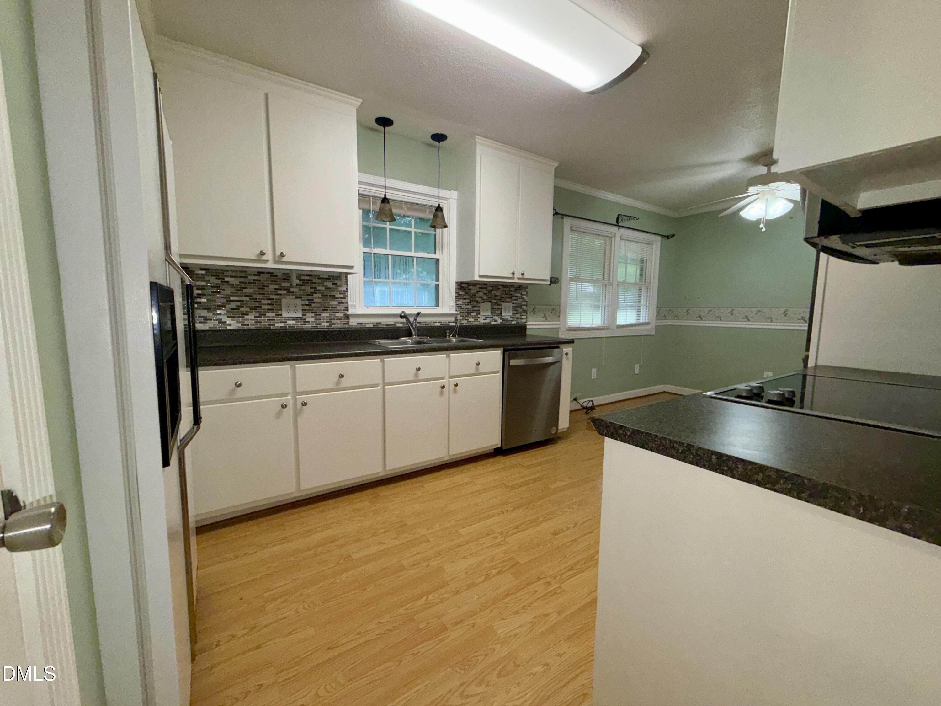 6517 Whitt Road Property Photo 11