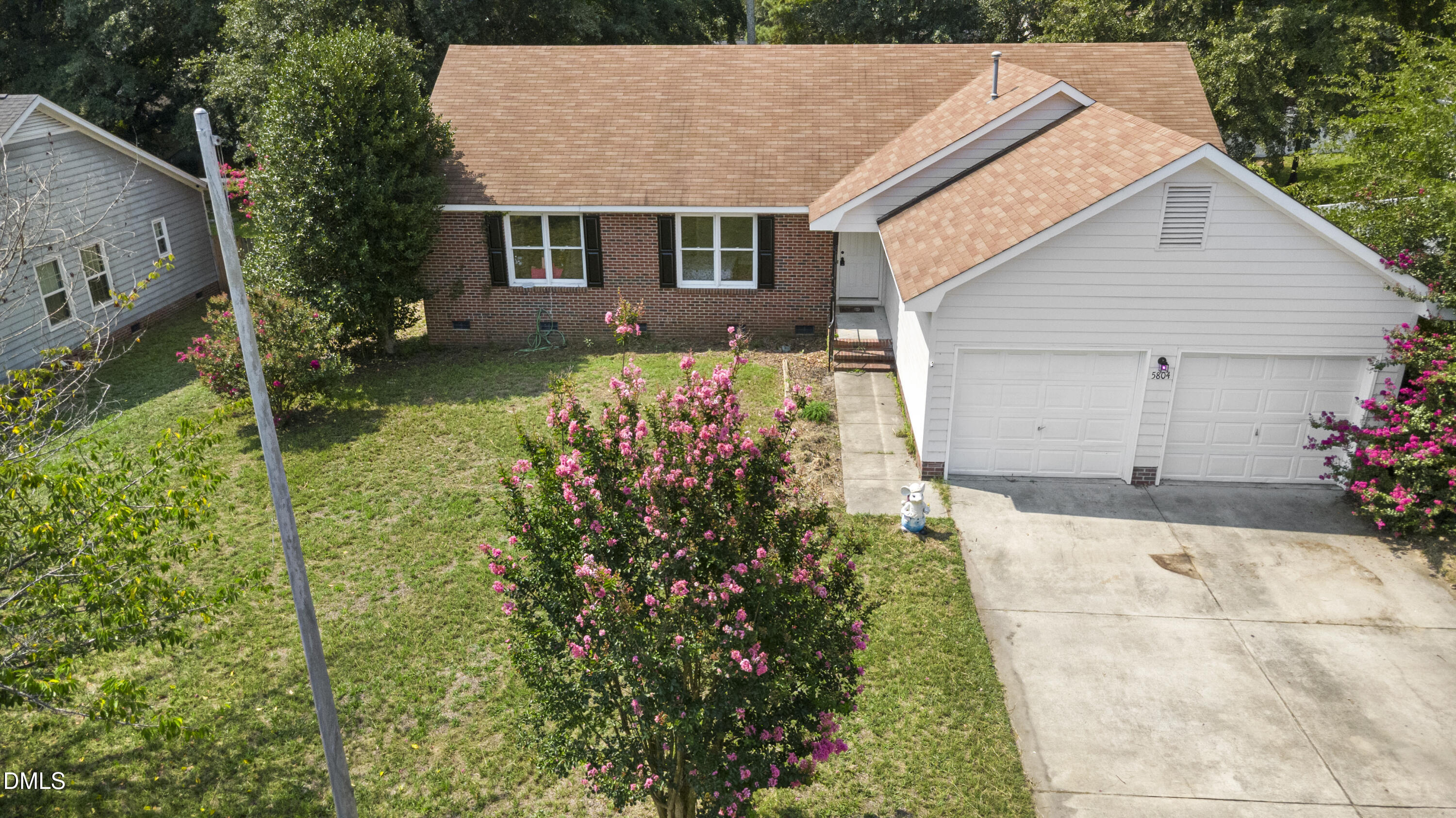 5804 Bear Creek Circle Property Photo 5