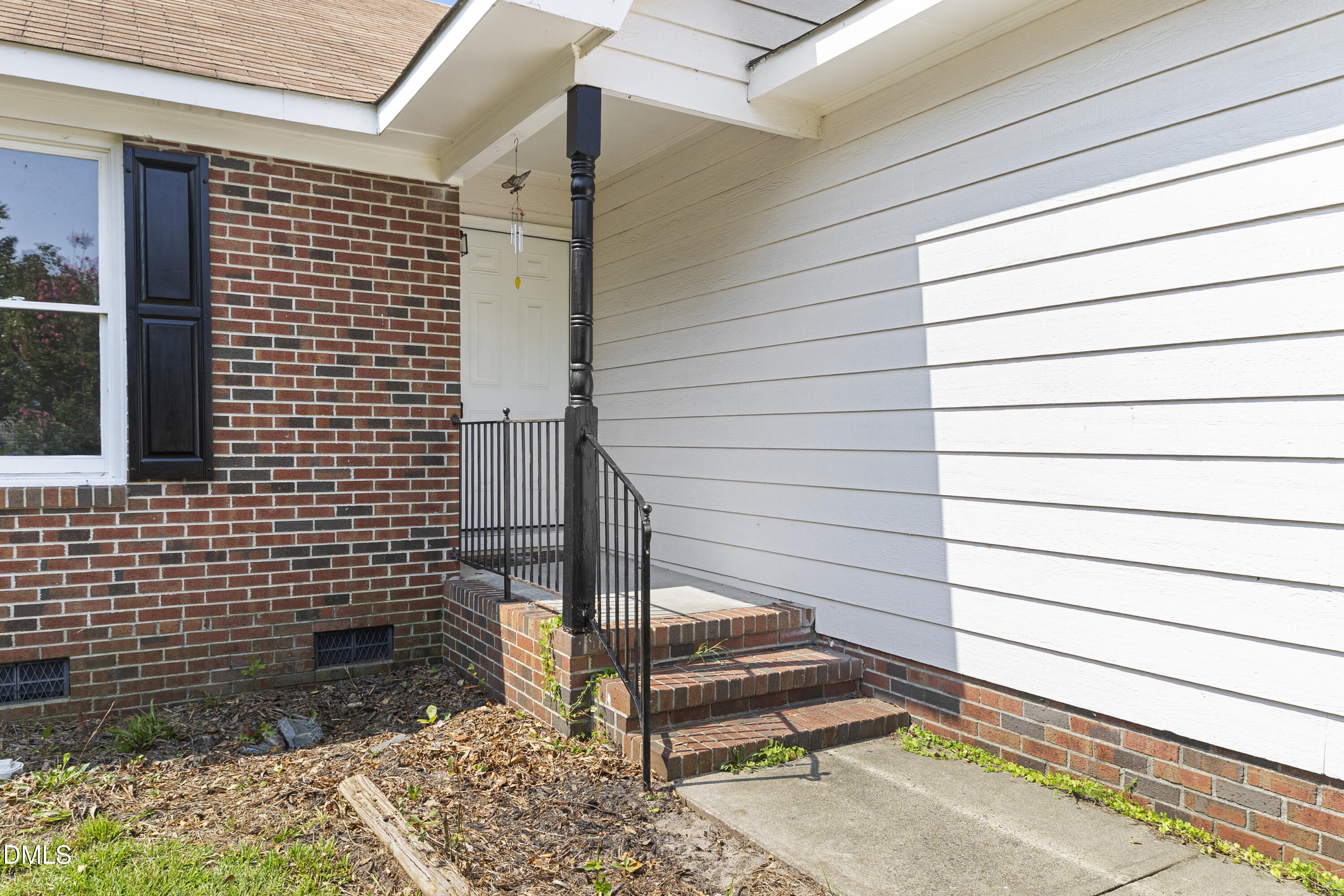 5804 Bear Creek Circle Property Photo 6