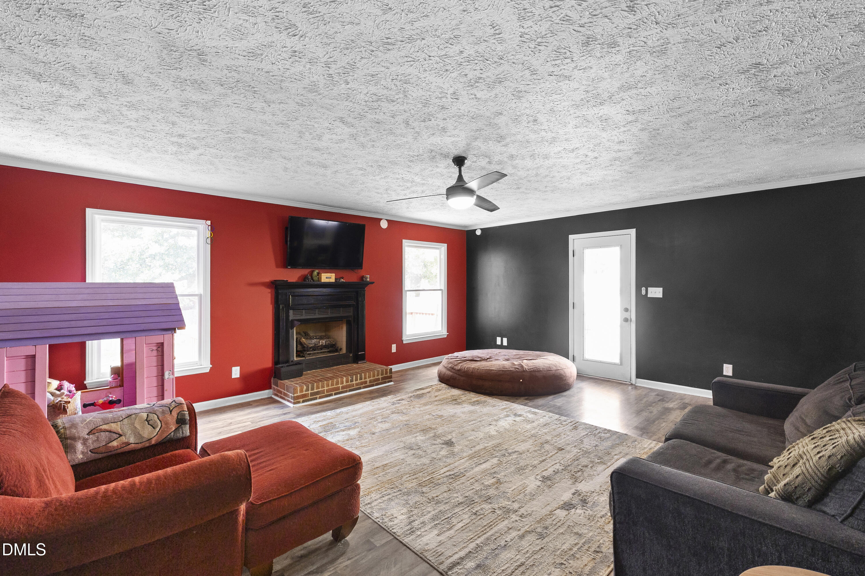 5804 Bear Creek Circle Property Photo 8