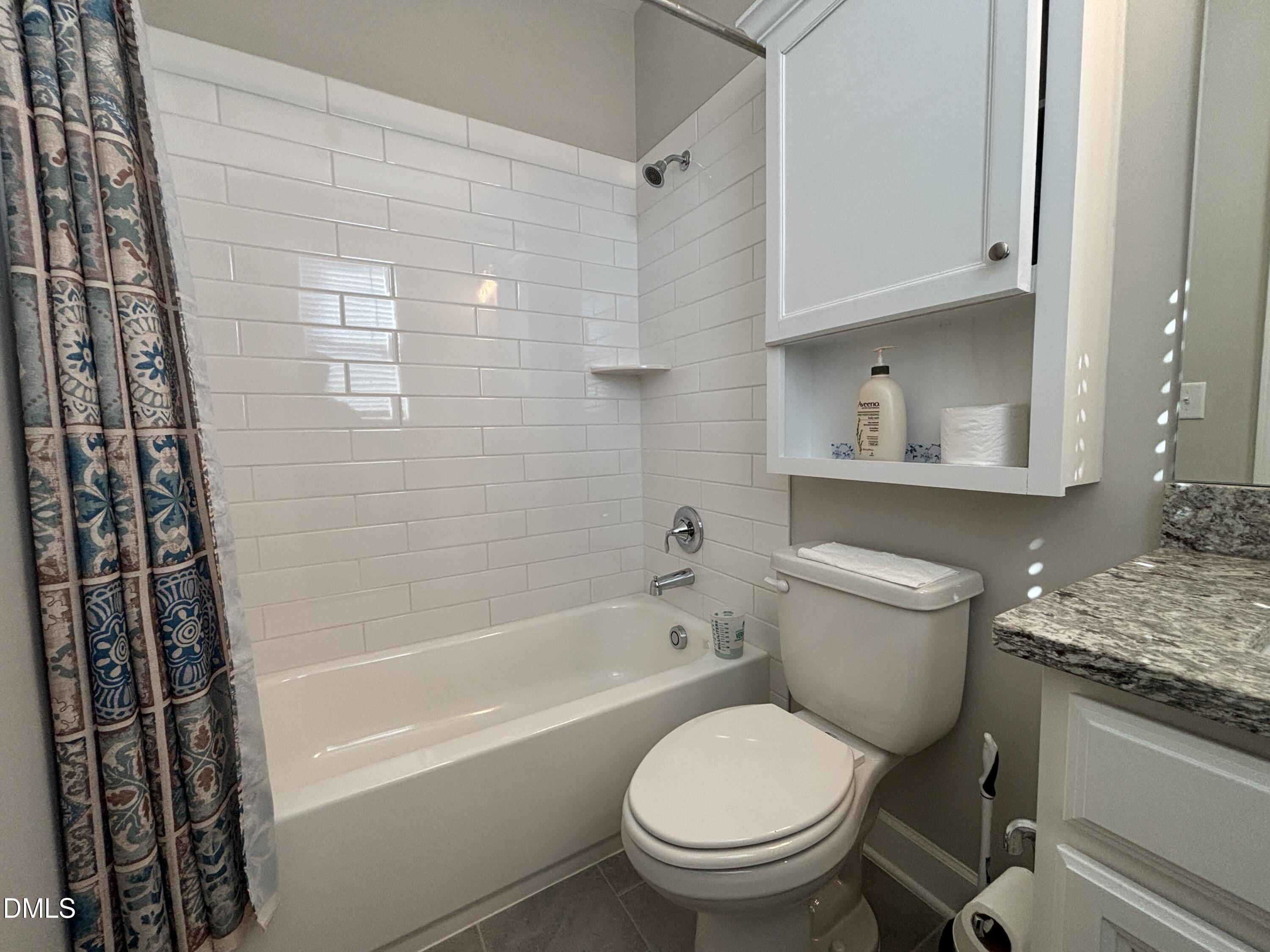 2020 Edens Ridge Avenue Property Photo 21