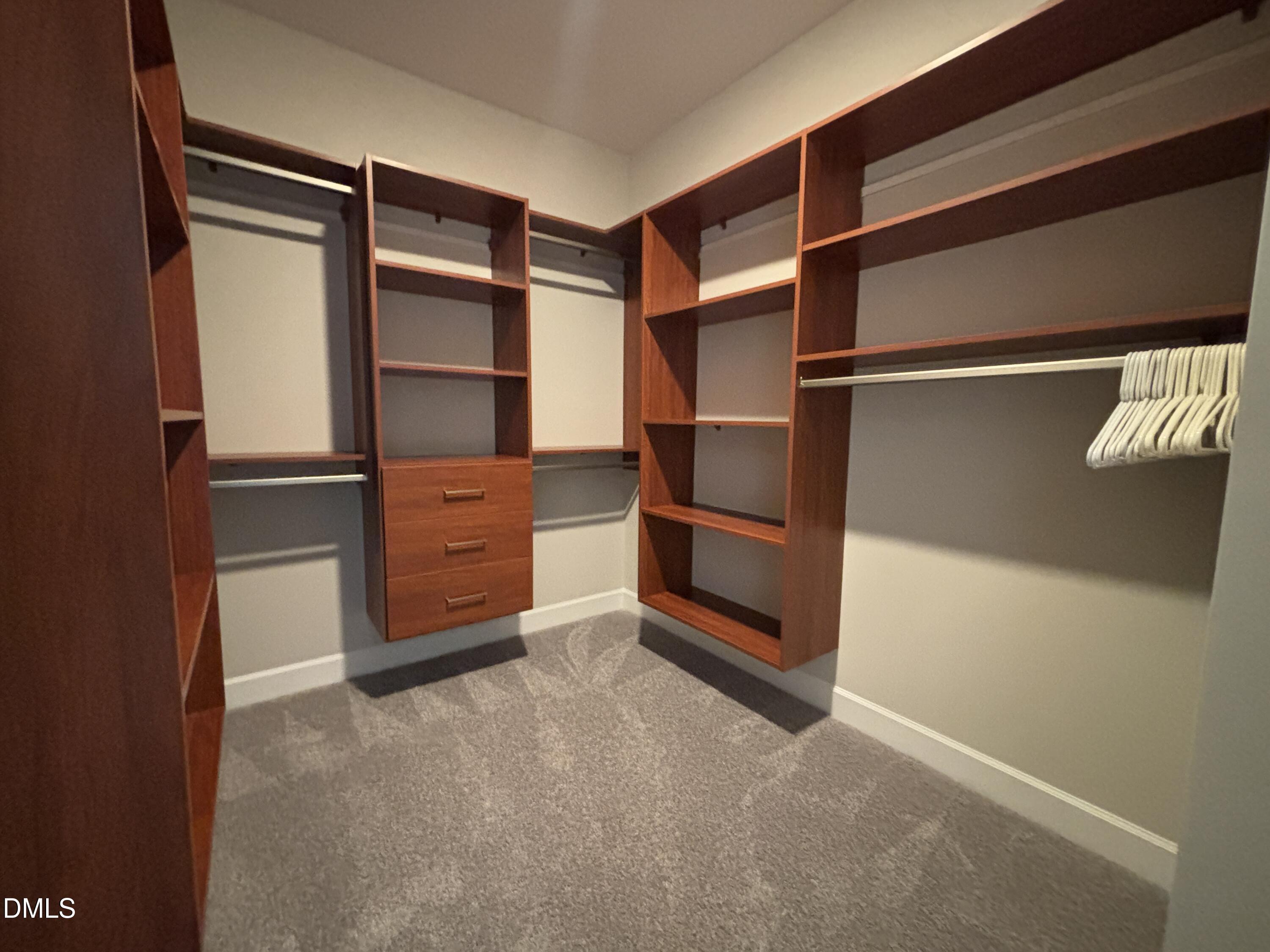 2020 Edens Ridge Avenue Property Photo 29