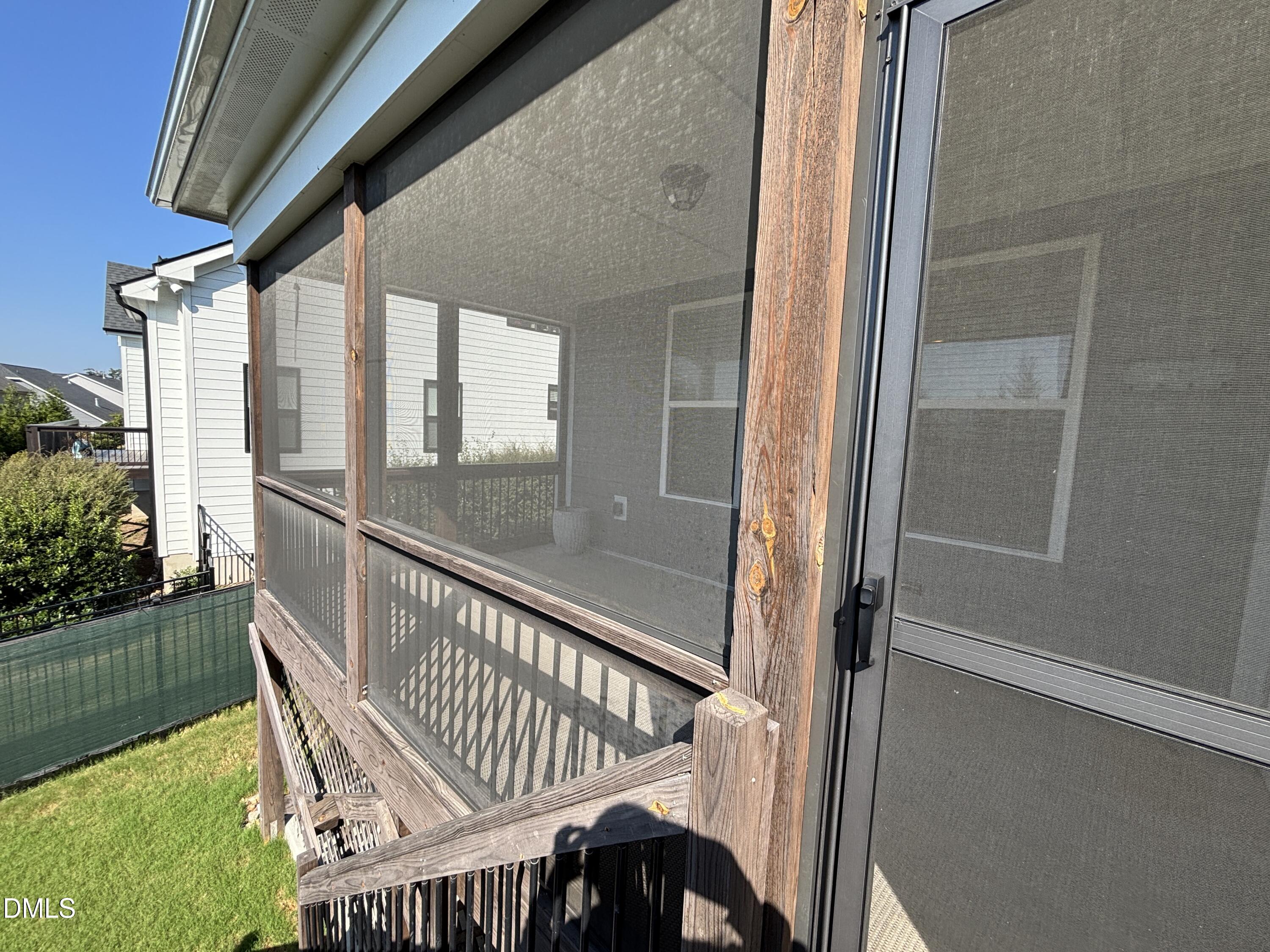 2020 Edens Ridge Avenue Property Photo 33