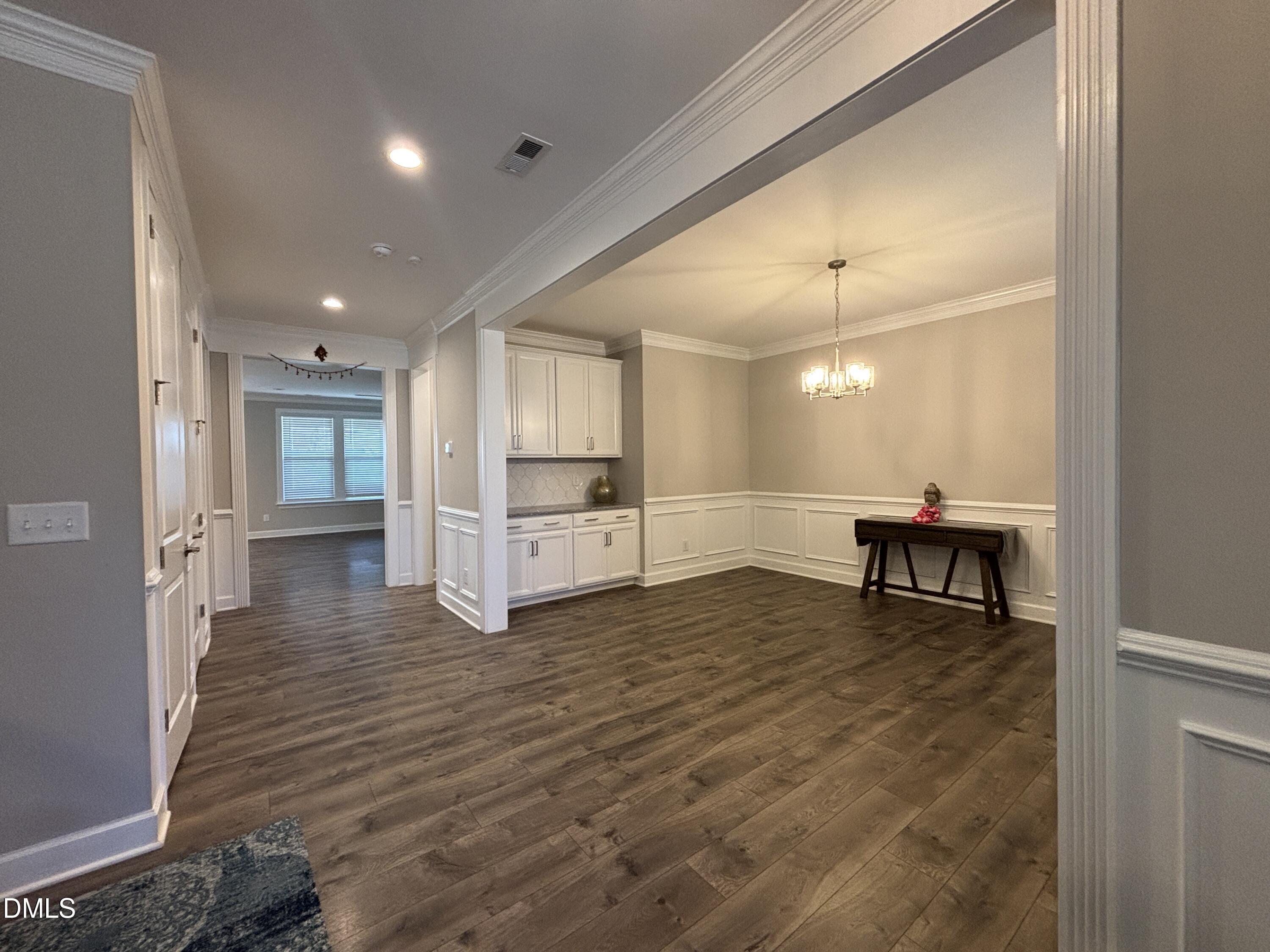2020 Edens Ridge Avenue Property Photo 37