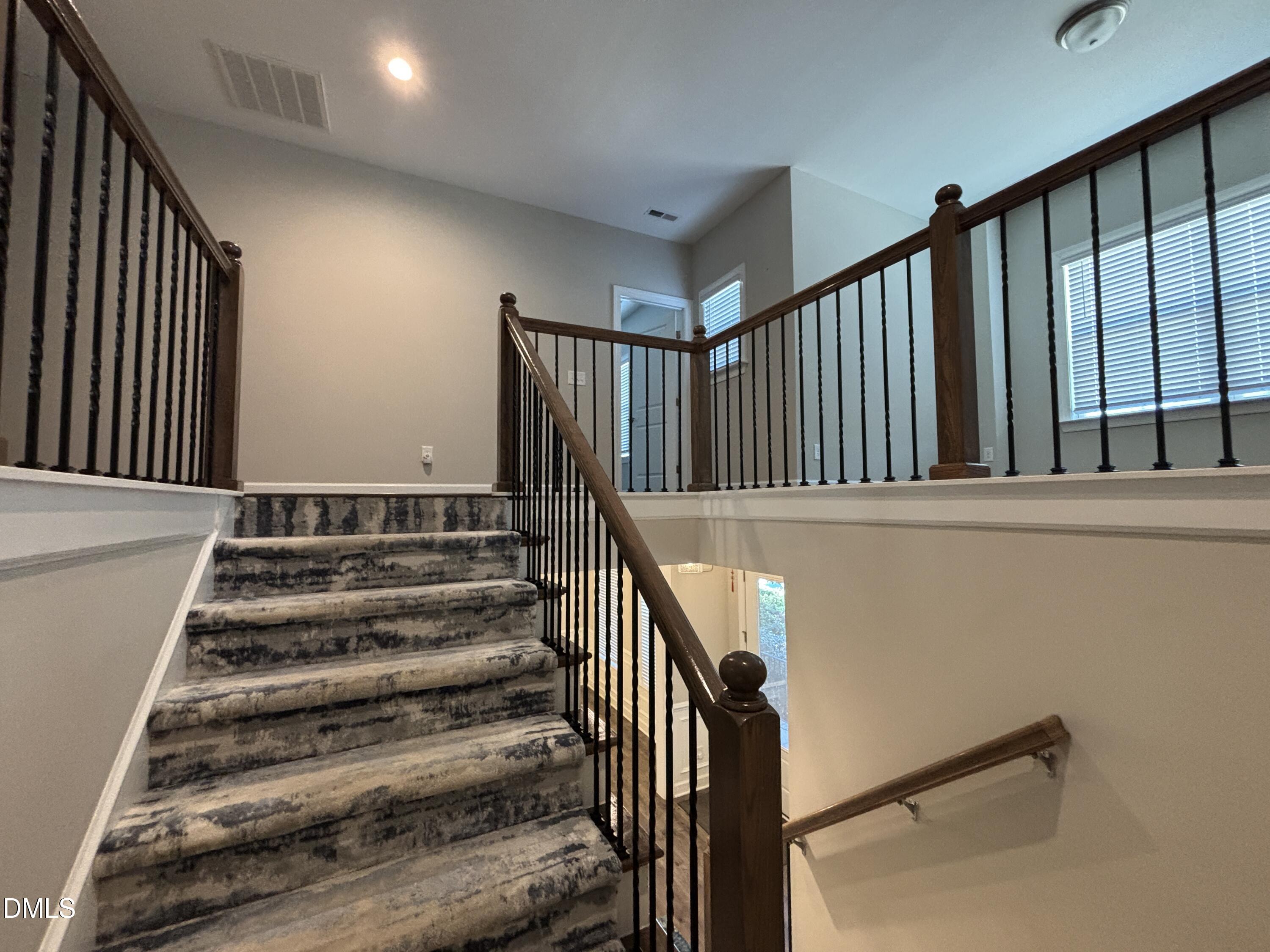 2020 Edens Ridge Avenue Property Photo 58