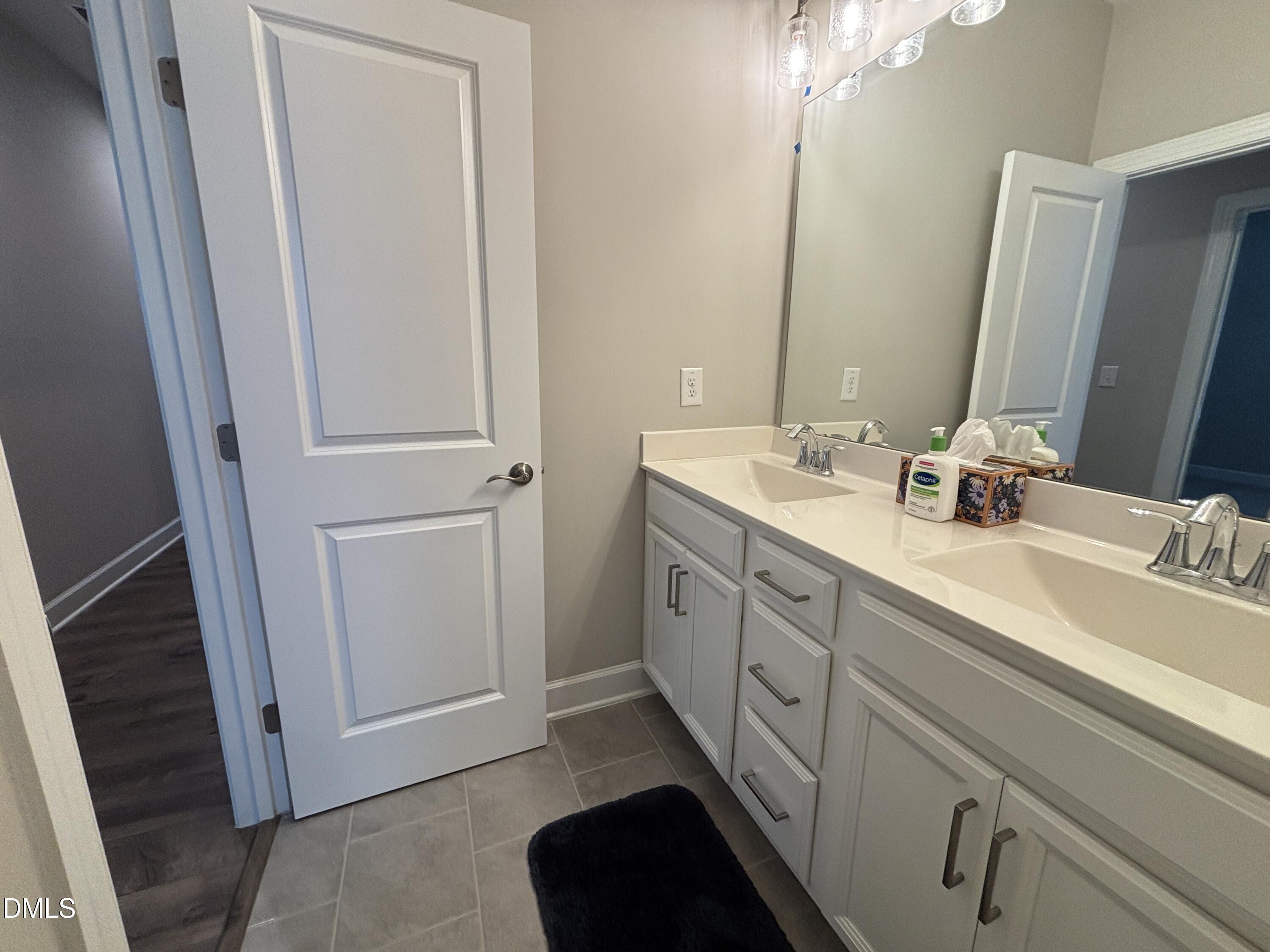 2020 Edens Ridge Avenue Property Photo 82