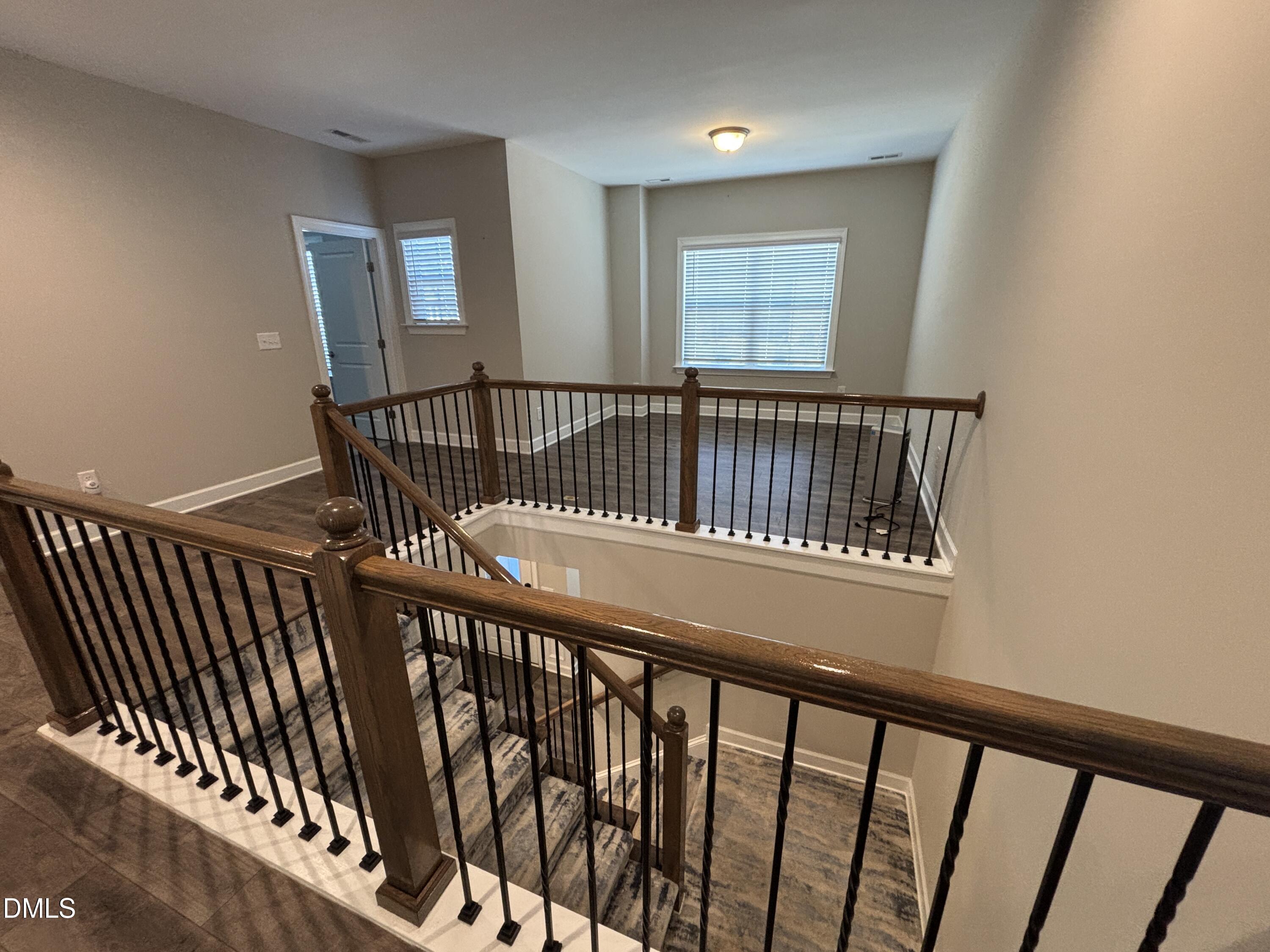 2020 Edens Ridge Avenue Property Photo 87