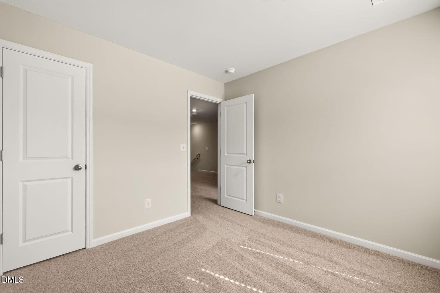 422 Barrington Key Drive Property Photo 14