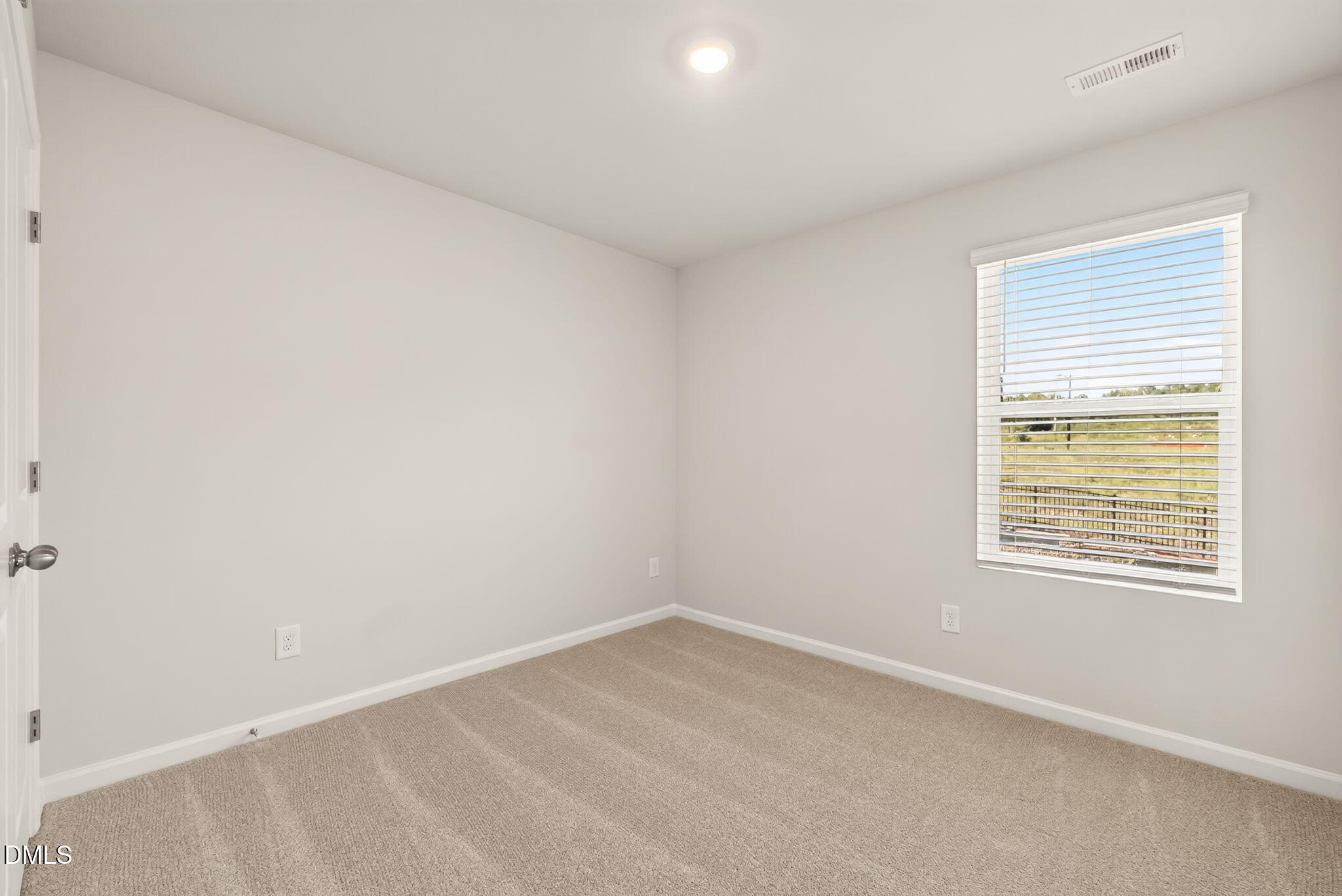 422 Barrington Key Drive Property Photo 14