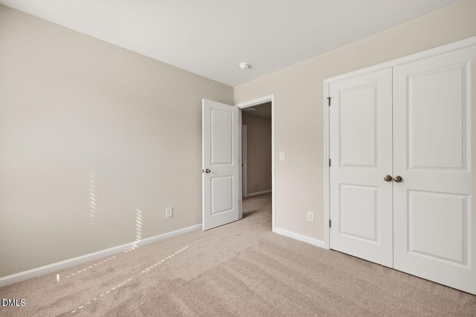 422 Barrington Key Drive Property Photo 16