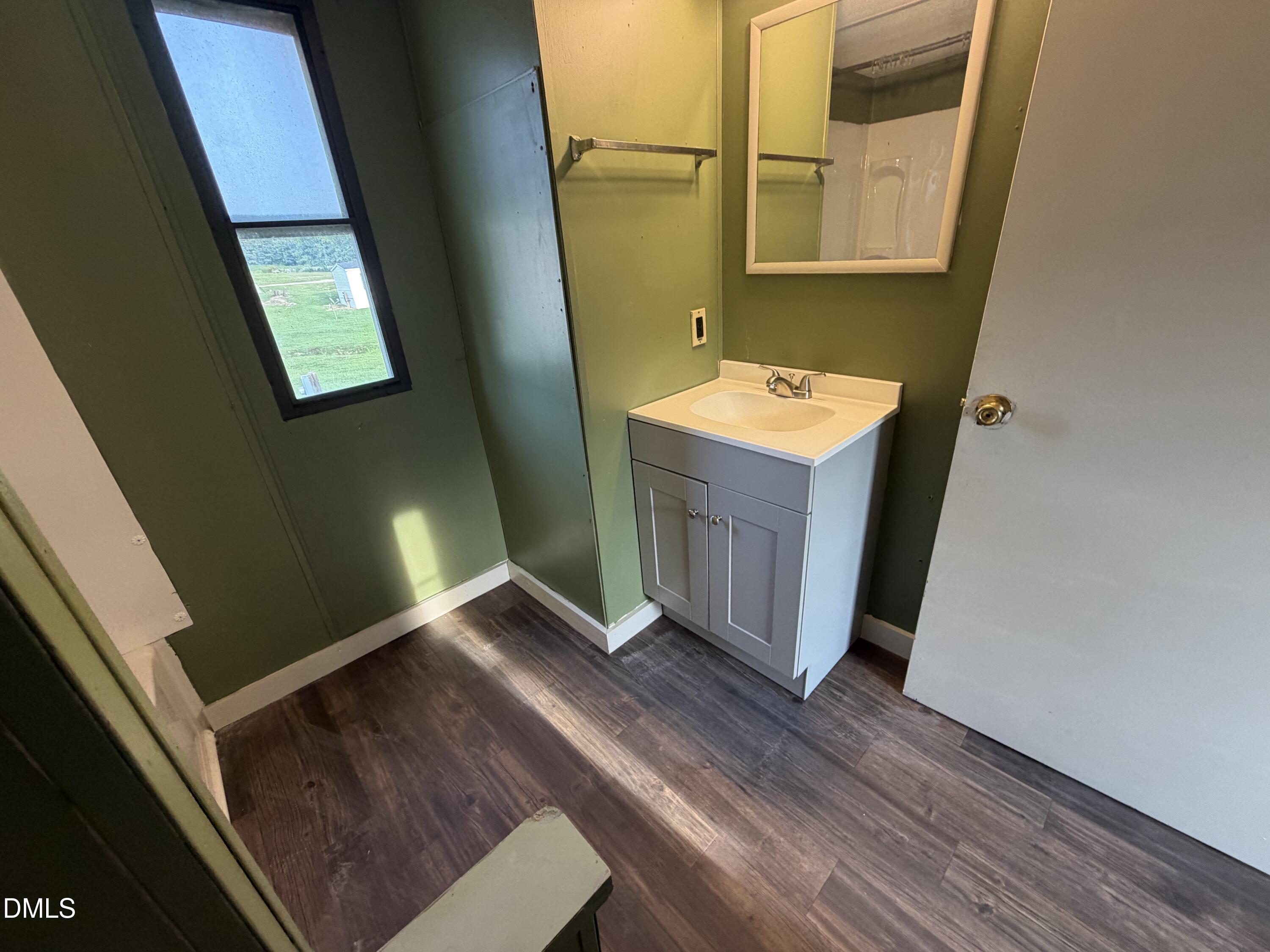 80 Pine Forest Loop Property Photo 5