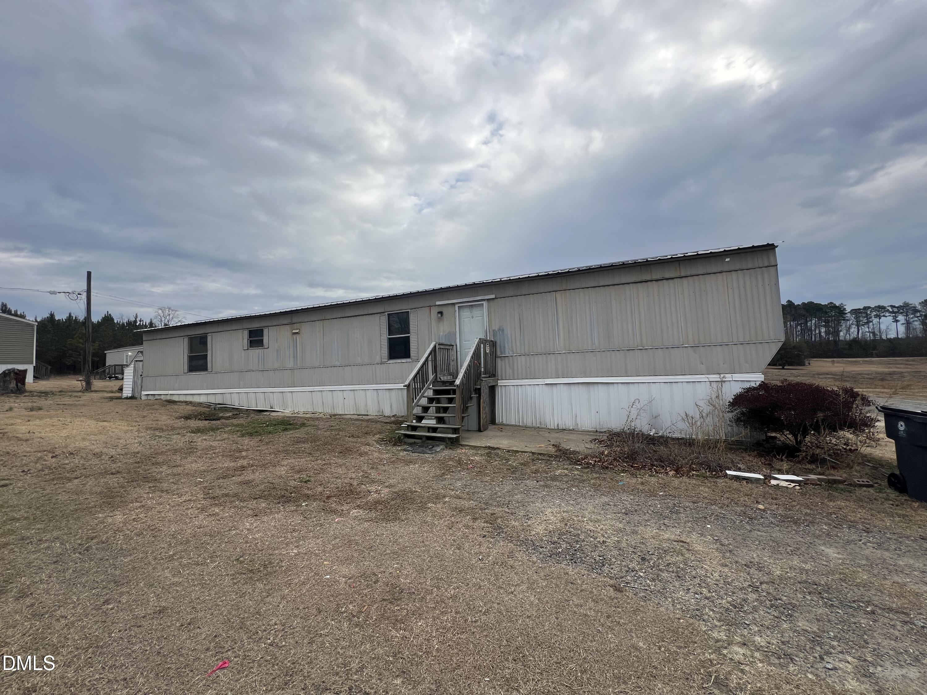 172 Pine Forest Loop Property Photo 1