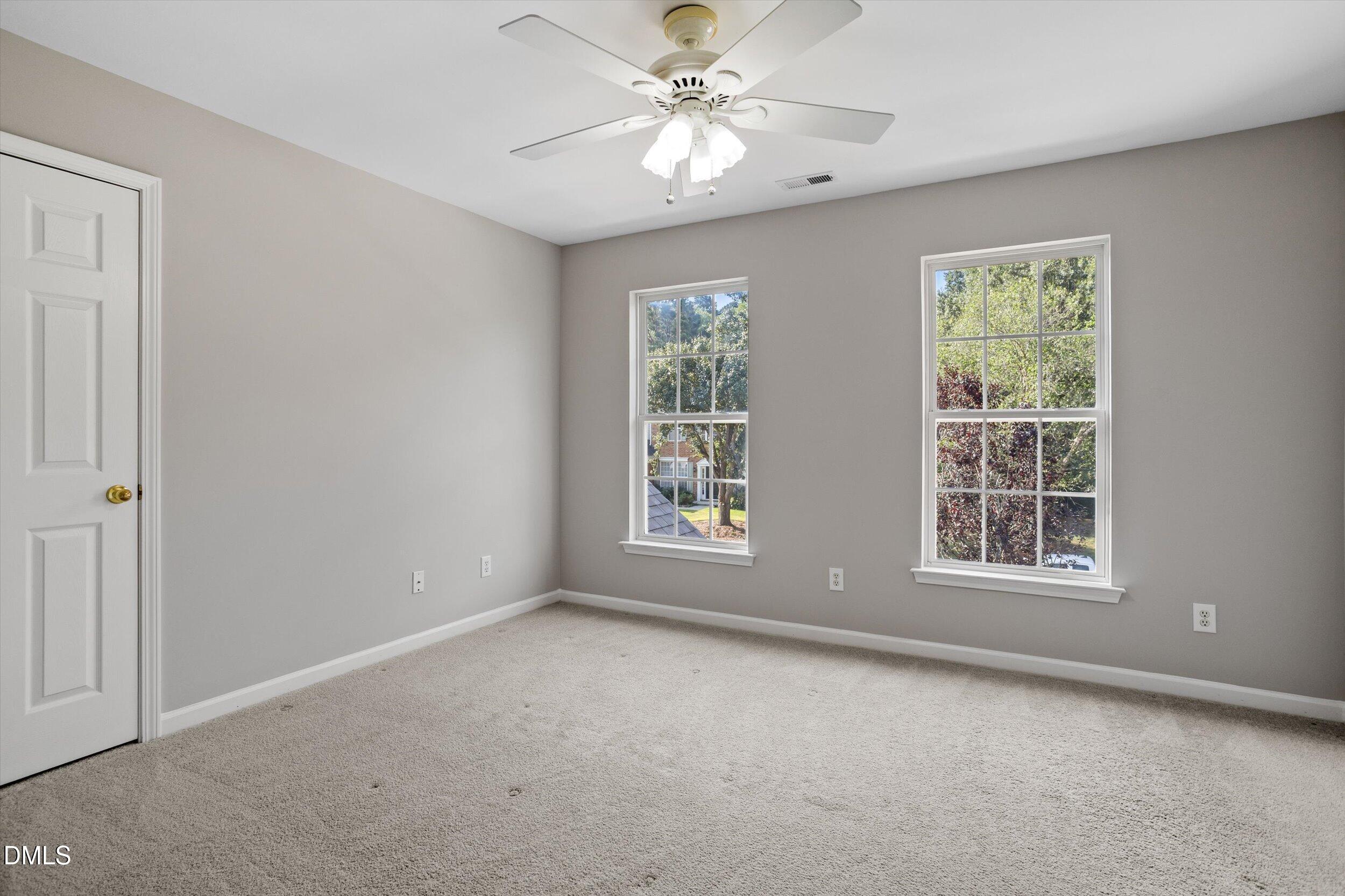611 Sherwood Forest Place Property Photo 17