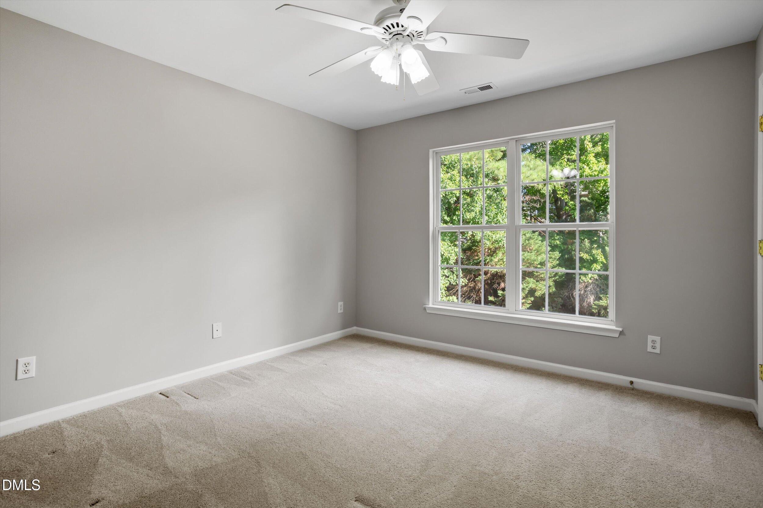 611 Sherwood Forest Place Property Photo 18