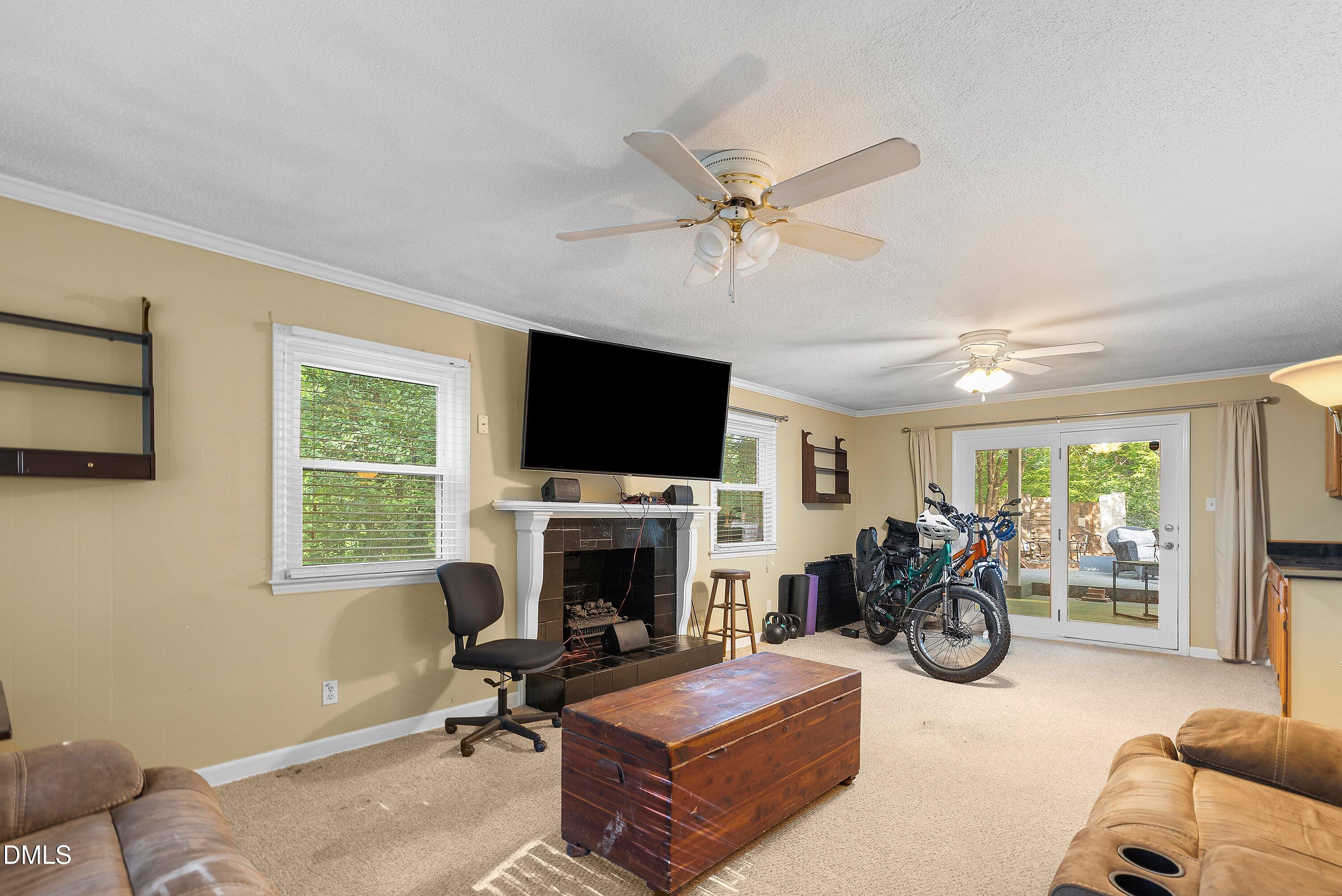 4909 North Hills Drive Property Photo 22
