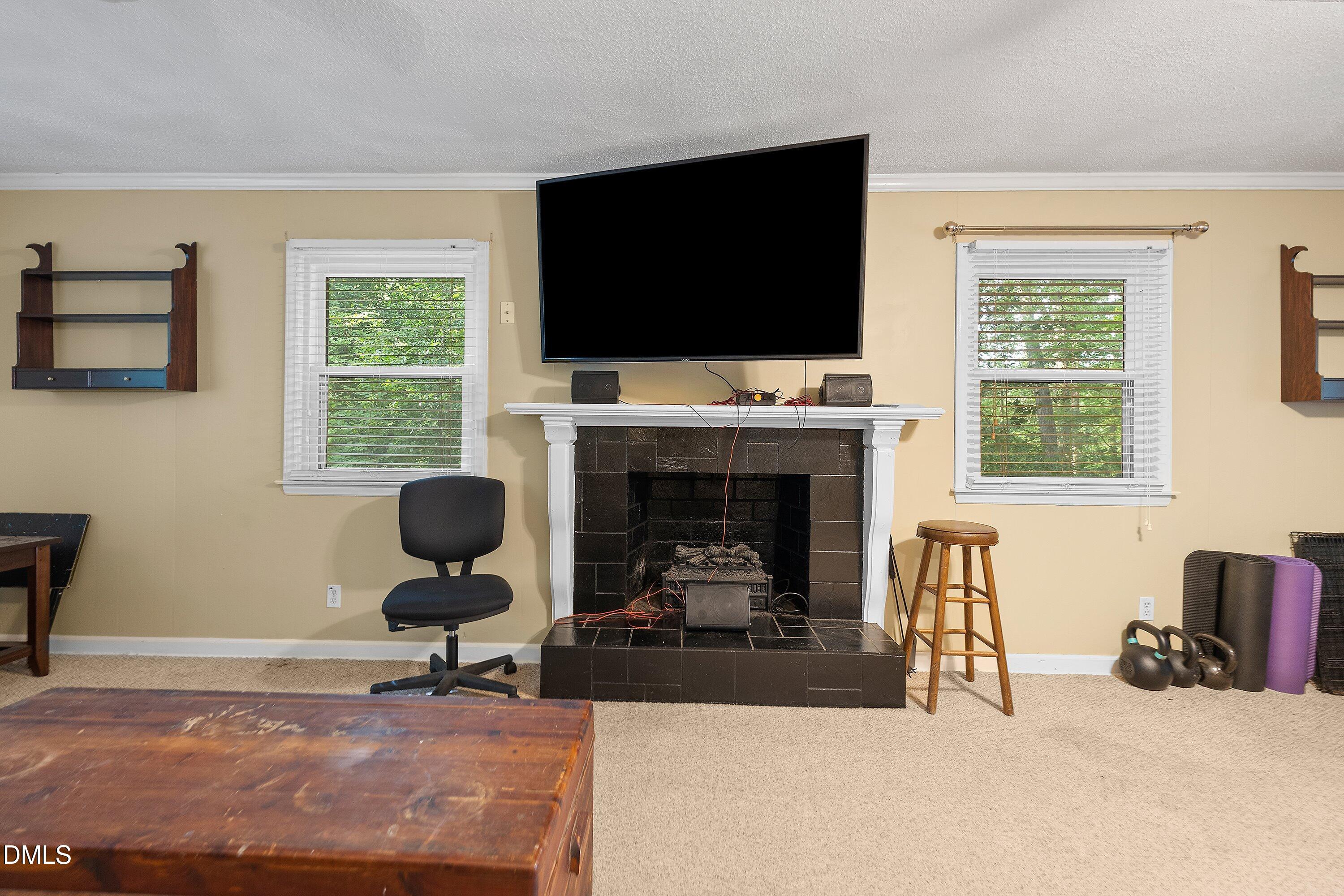 4909 North Hills Drive Property Photo 23
