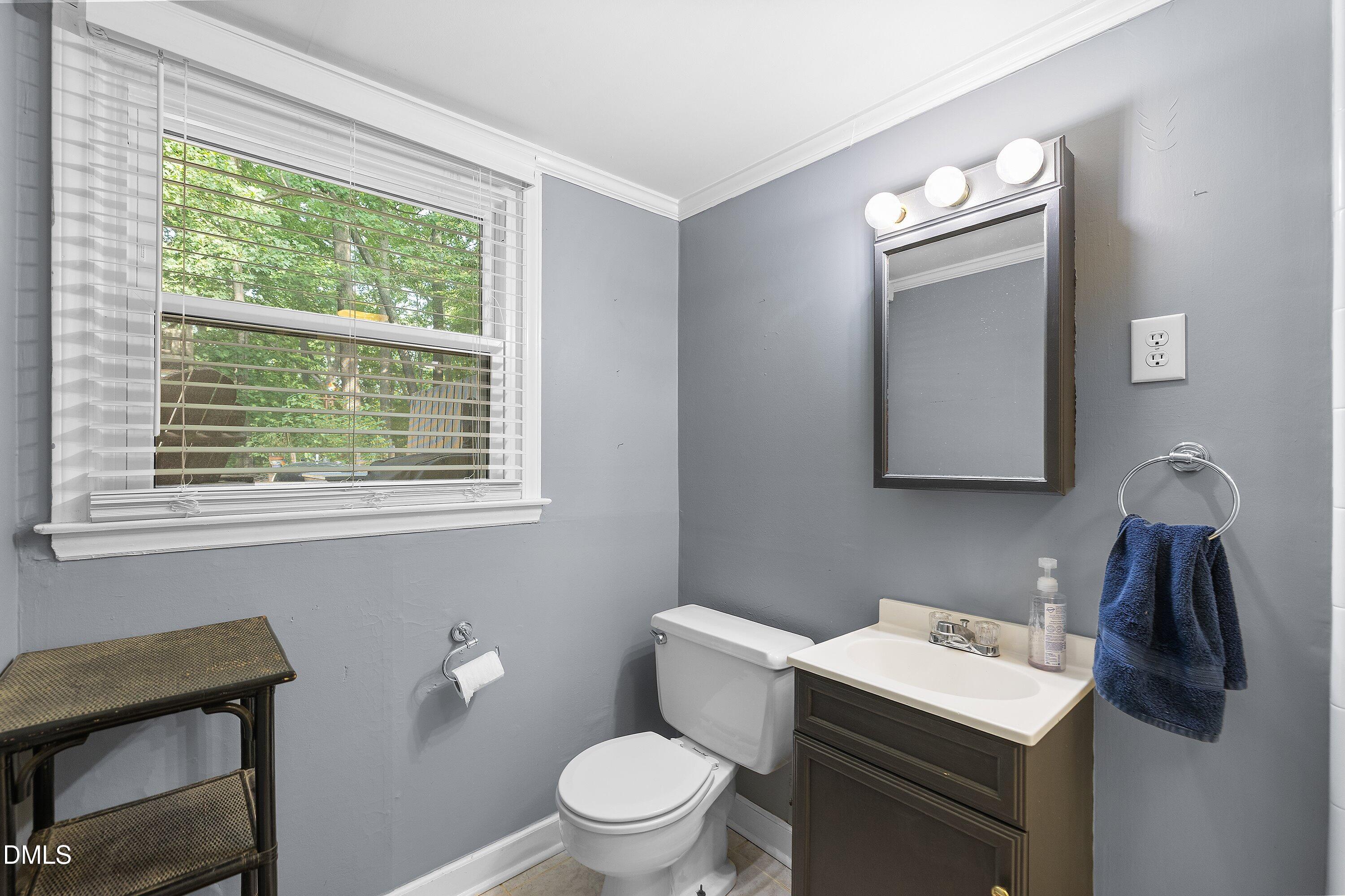 4909 North Hills Drive Property Photo 39
