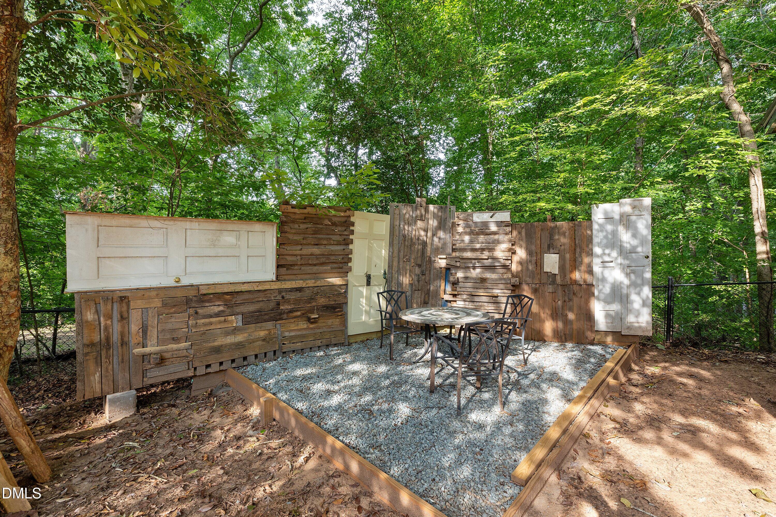 4909 North Hills Drive Property Photo 53
