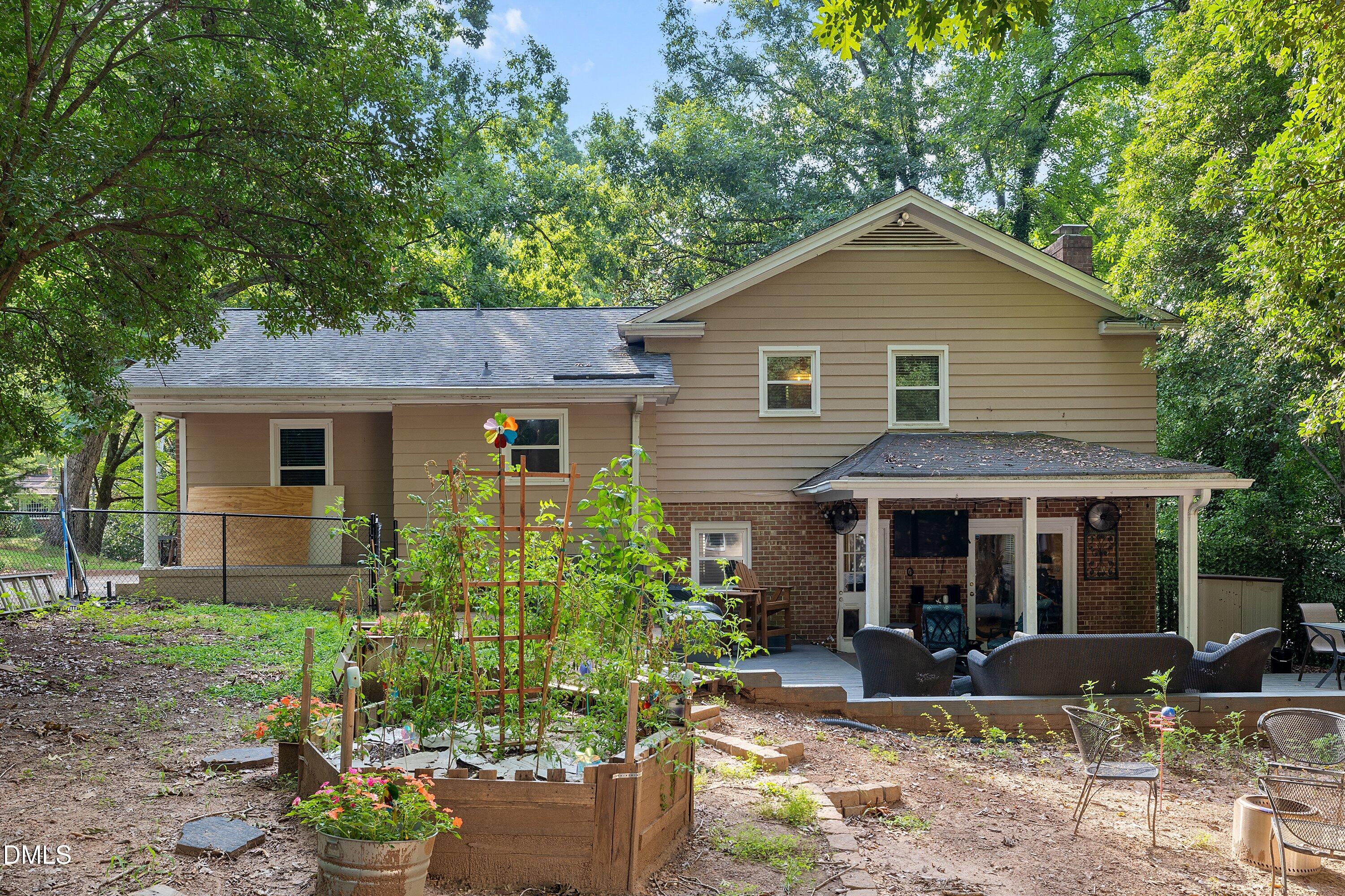 4909 North Hills Drive Property Photo 56