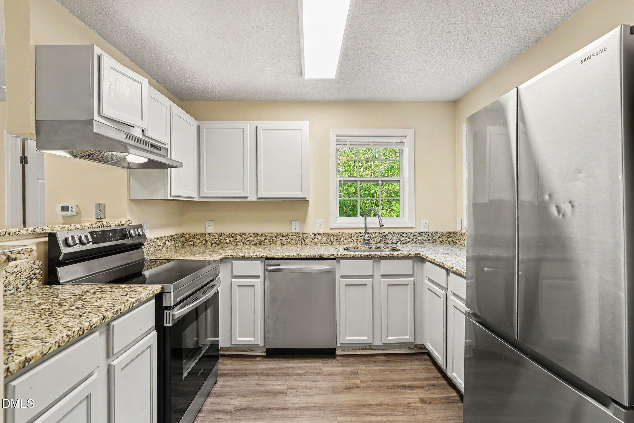 2000 University Woods Road 303 Property Photo 10